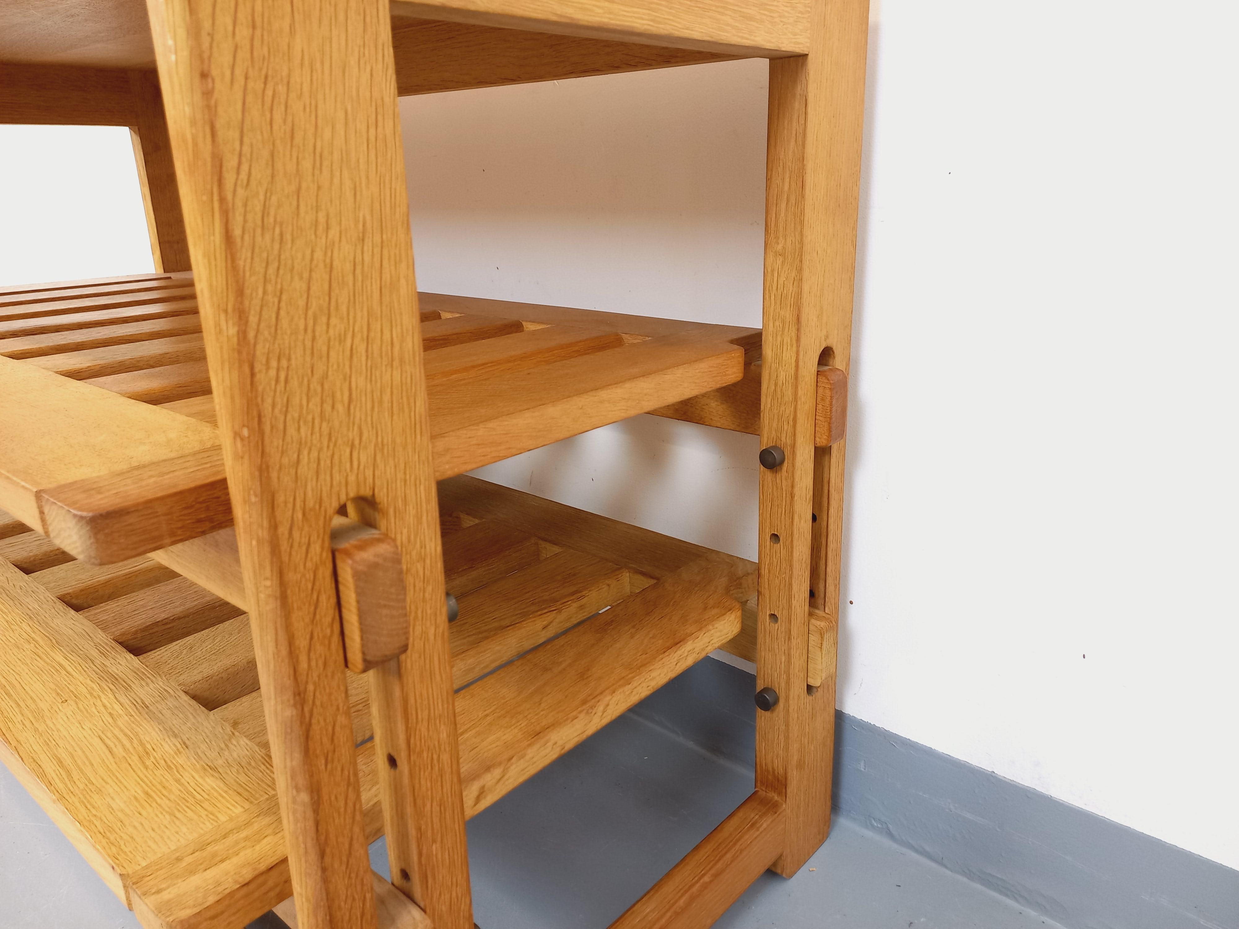 Mueble de jardín abierto vintage Guillerme et Chambron en madera maciza en venta 10