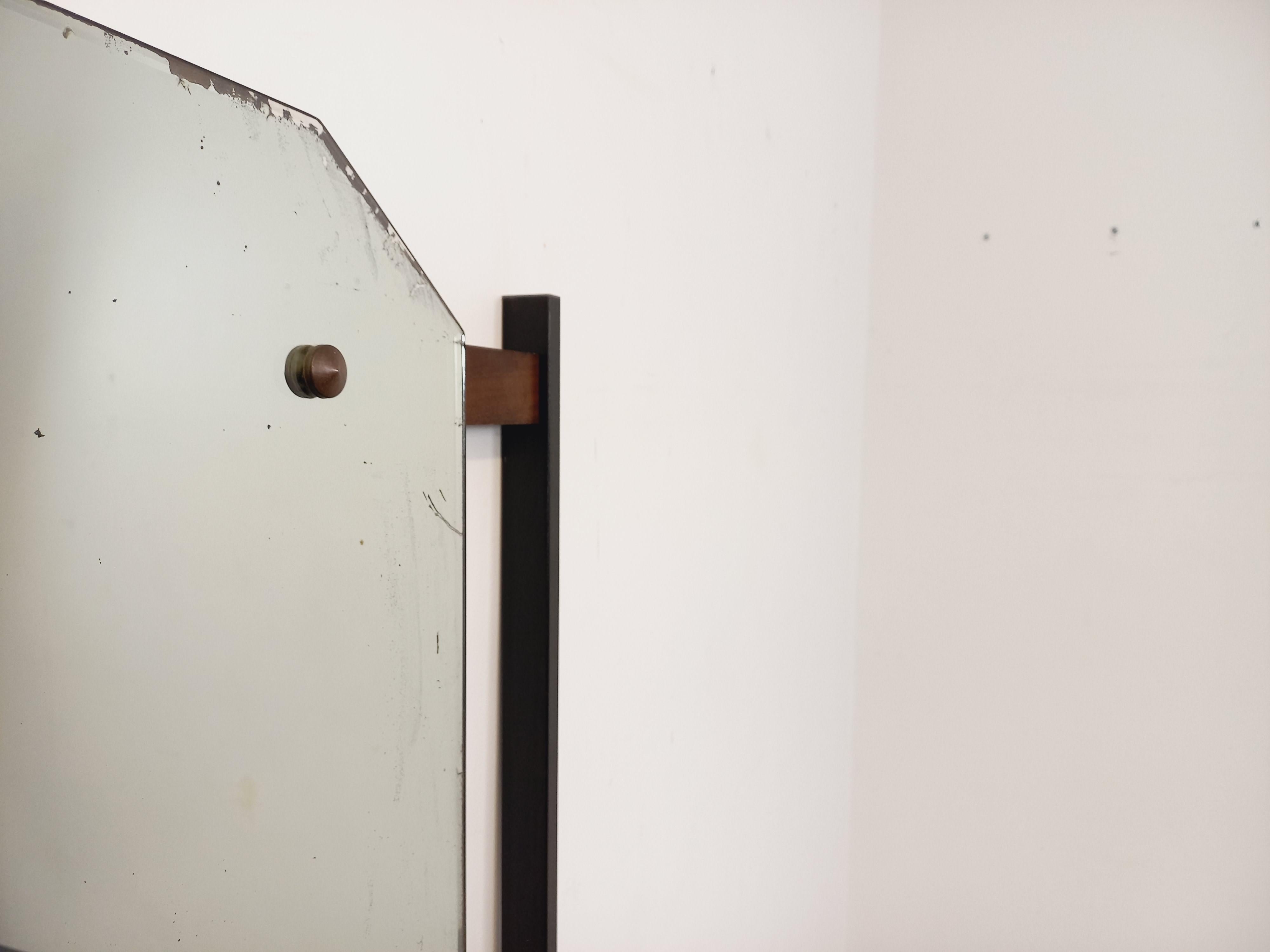 Meuble d'entrée vestiaire italien vintage avec miroir, tablettes et tiroir teck en vente 8