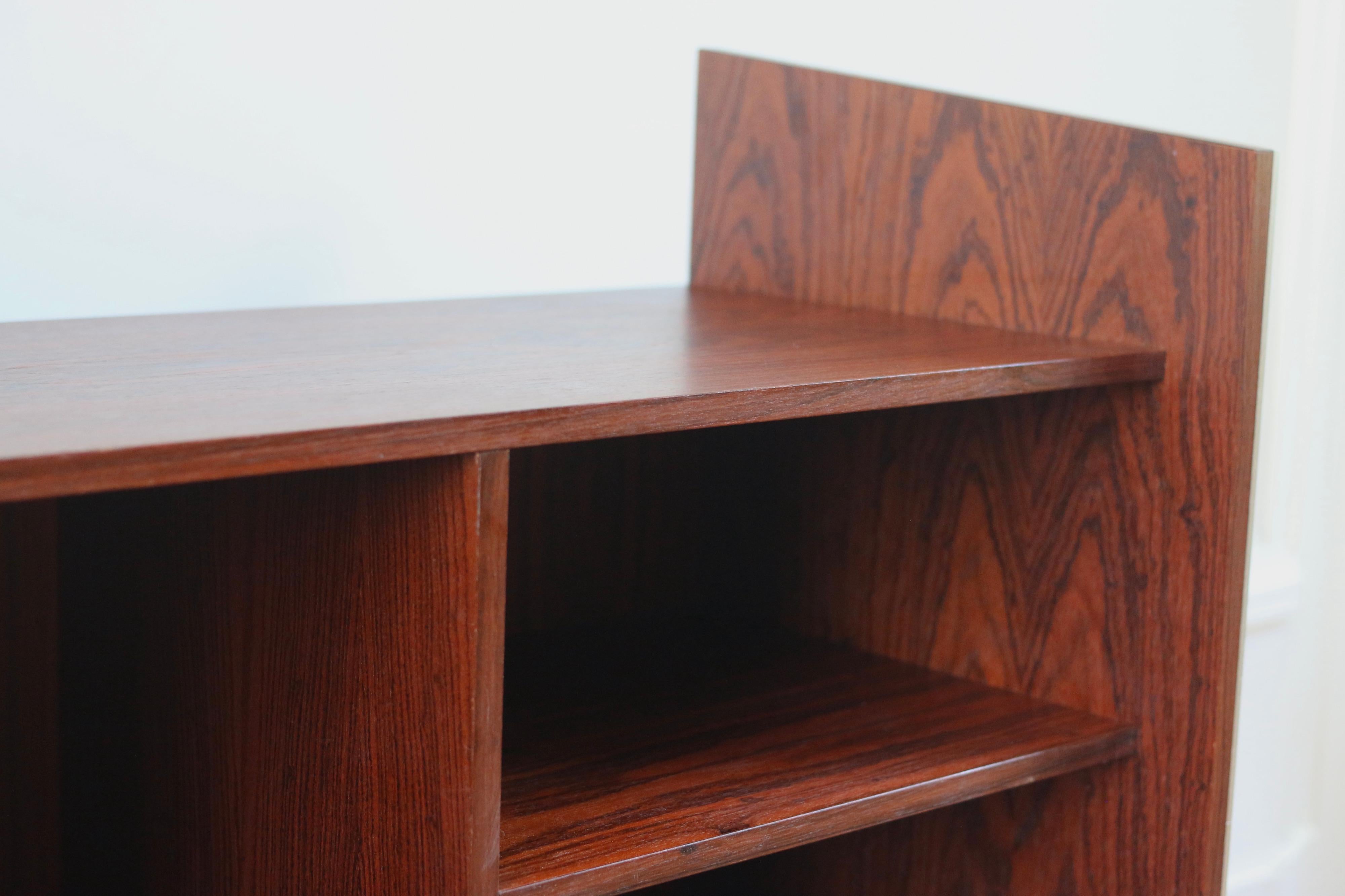 Meuble hifi scandinave vintage Bang & Olufsen en palissandre 1970 Bon état - En vente à NANTES, FR