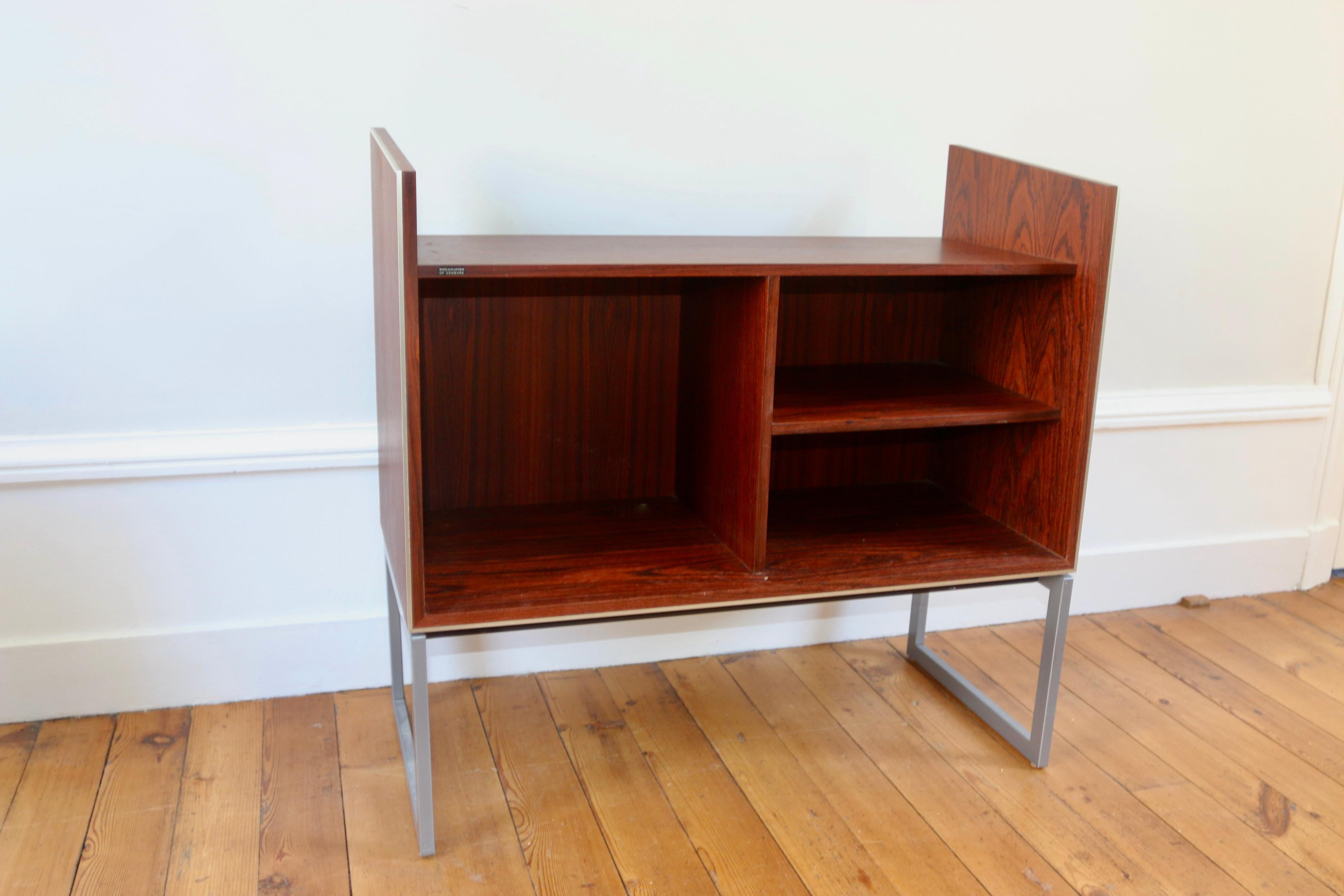 Meuble hifi scandinave vintage Bang & Olufsen en palissandre 1970 en vente 1