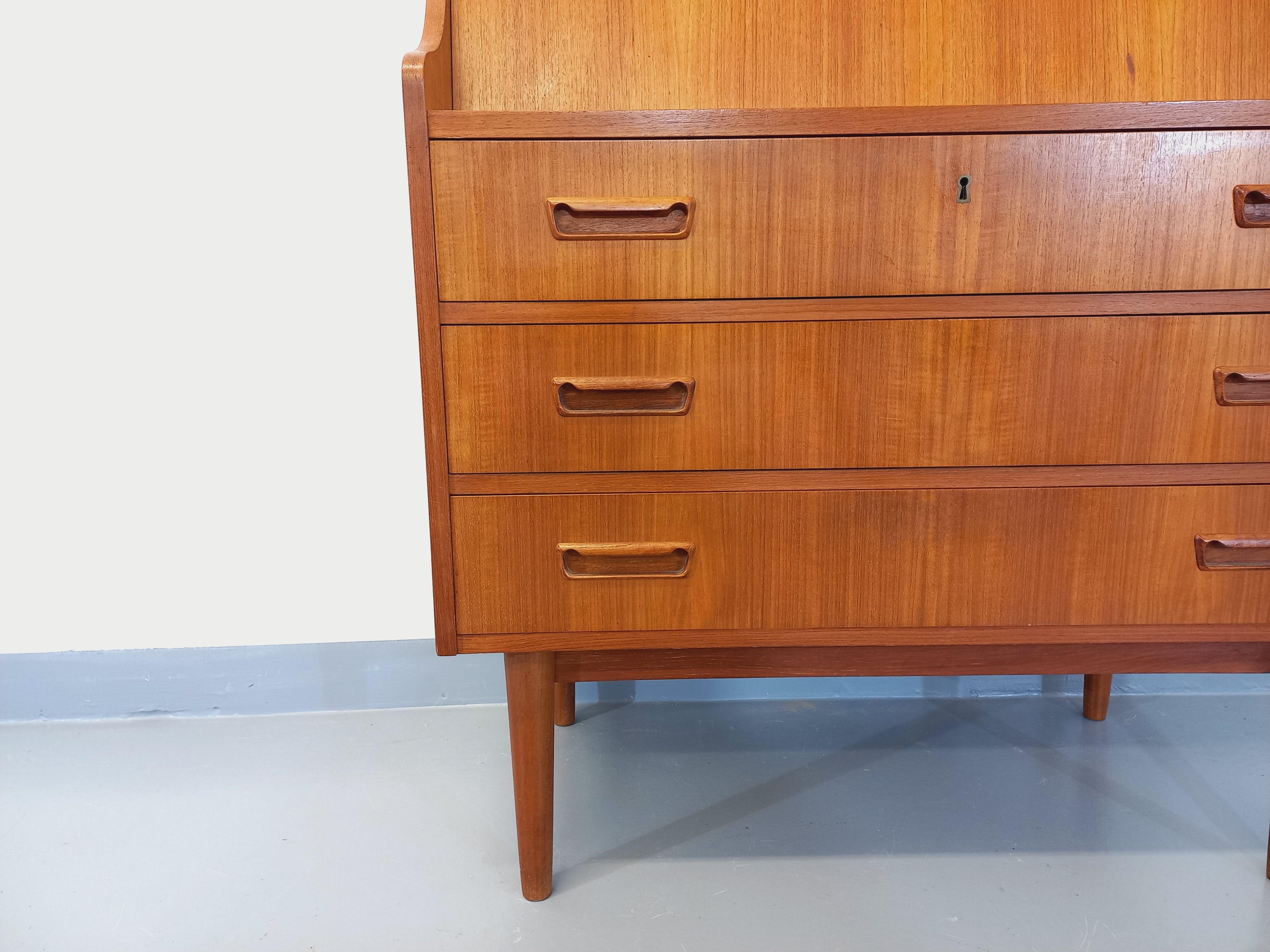 Scandinave Meuble secrétaire scandinave danois vintage Tibergaard en teck des années 50 60 en vente