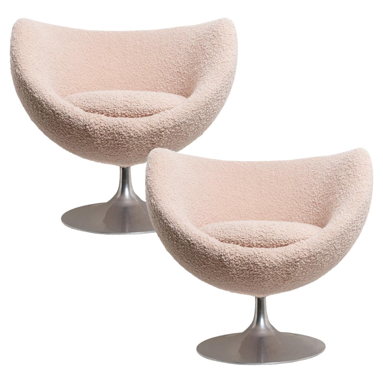 Meurop Crocus Ball Chair, New Upholstered with High-End Fabric by Dedar, Italy