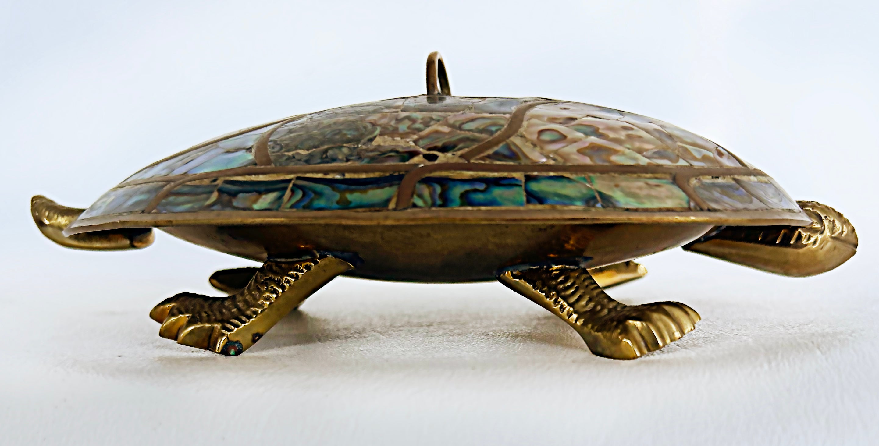 Mexican 1960s Mid-century Abalone Shell Brass Turtle Dish with Cover In Good Condition In Miami, FL