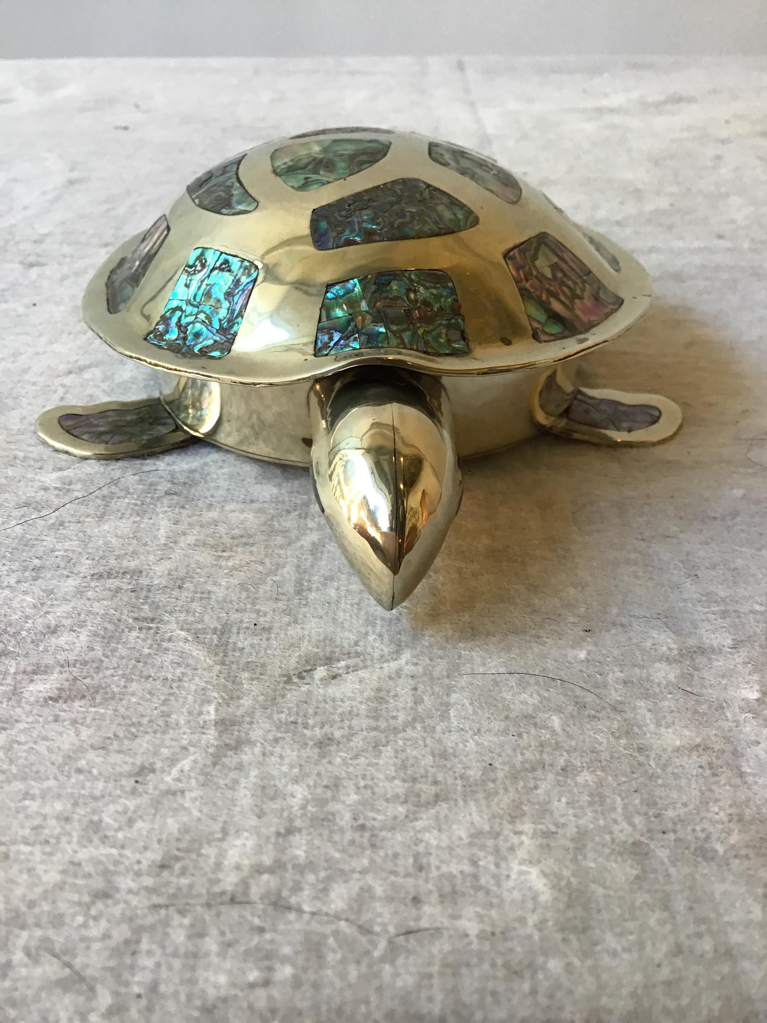 Mexican Alpaca Silver Plate Turtle Box with Mother of Pearl In Good Condition In Tarrytown, NY