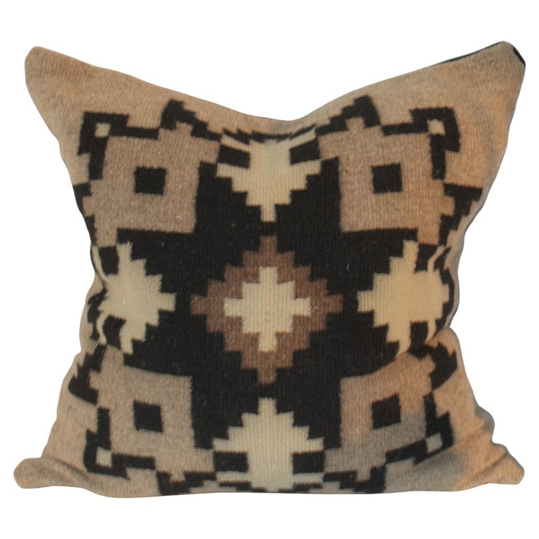 Mexican / American Indian Weaving Pillow For Sale