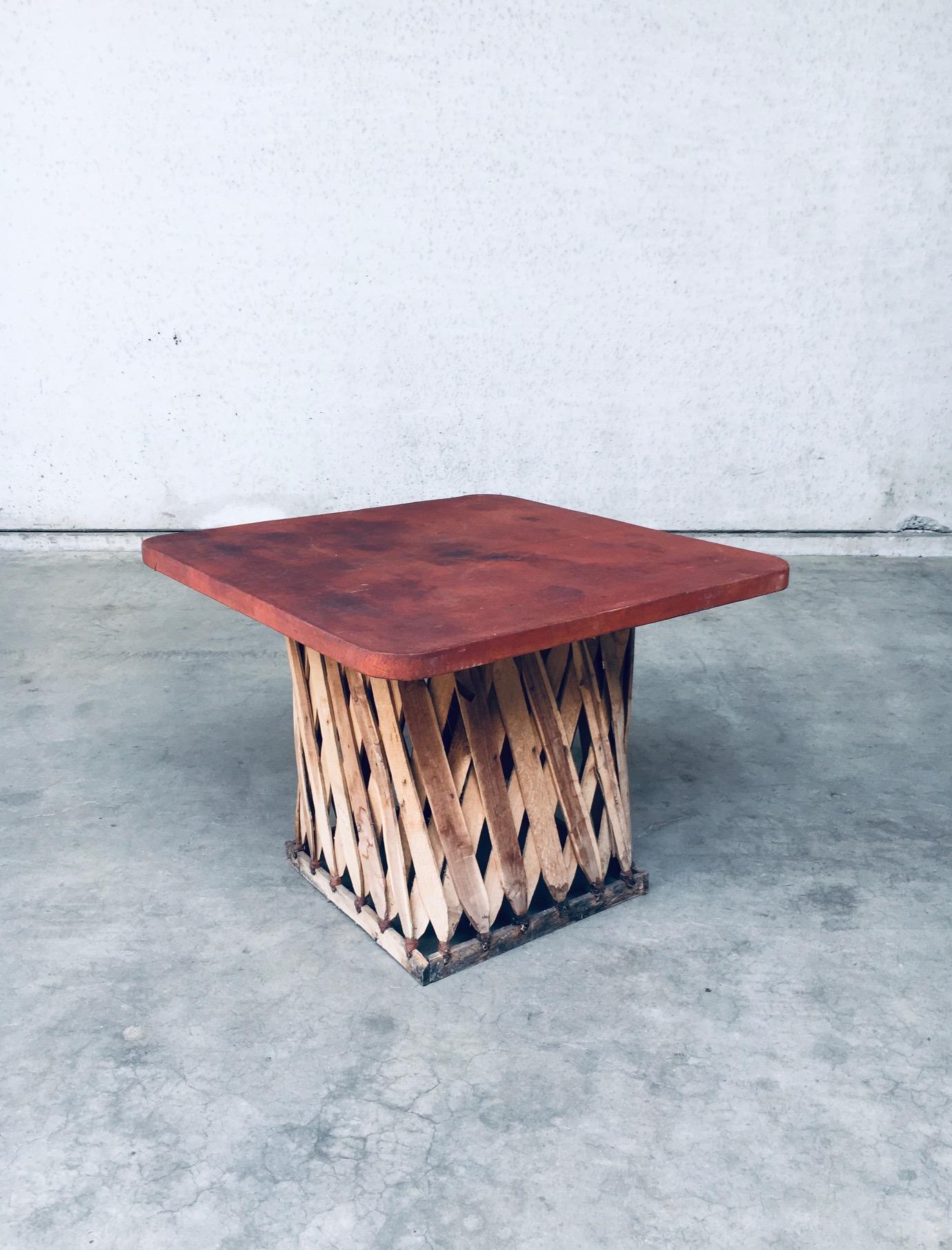 Tavolo e sedie in pelle di Wim Rietveld di Art Populaire messicana, realizzati in modo artigianale In condizioni discrete in vendita a Oud-Turnhout, VAN