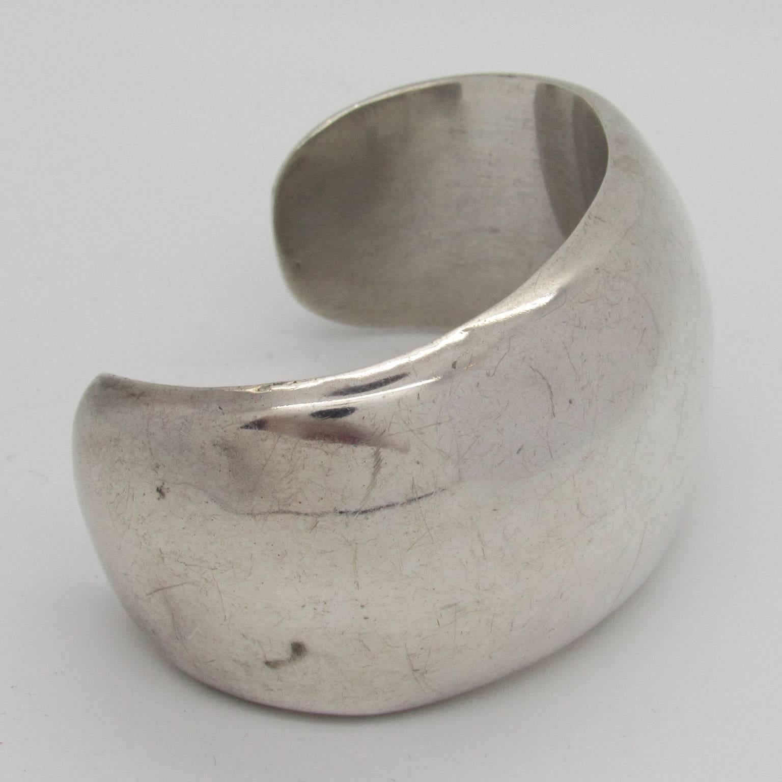 Mexican Artenecas Taxco Sterling Silver Cuff.  Stamped 
