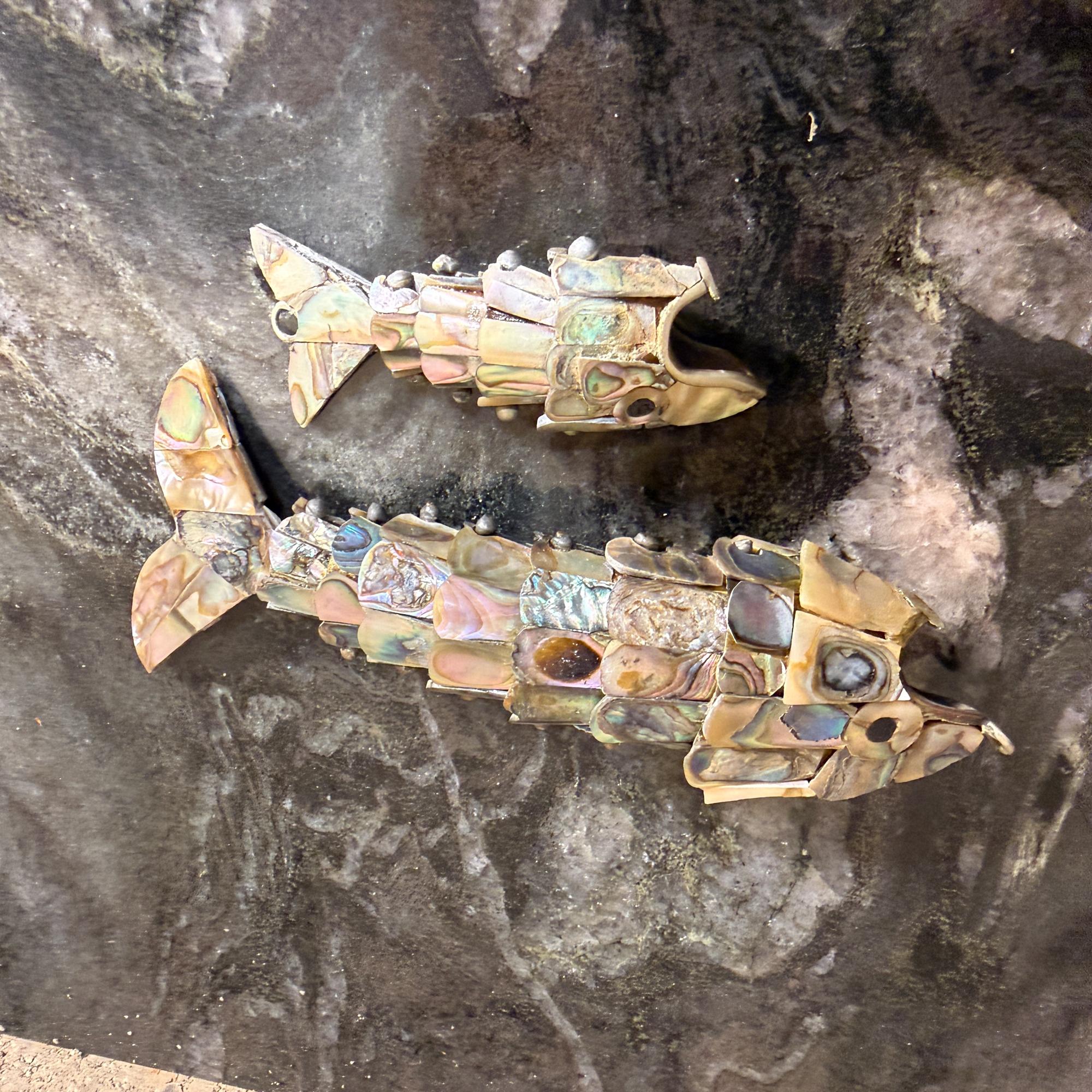 Mexican Articulated Fish Bottle Opener Abalone Shell Los Castillo Style Small For Sale 2