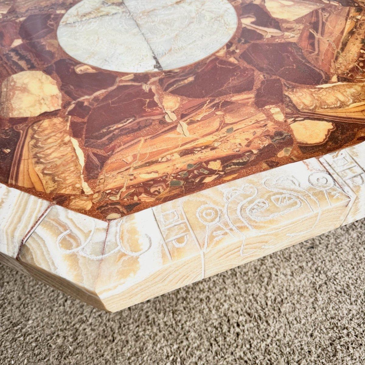 20ième siècle Table basse octogonale mexicaine en onyx vert et brun 