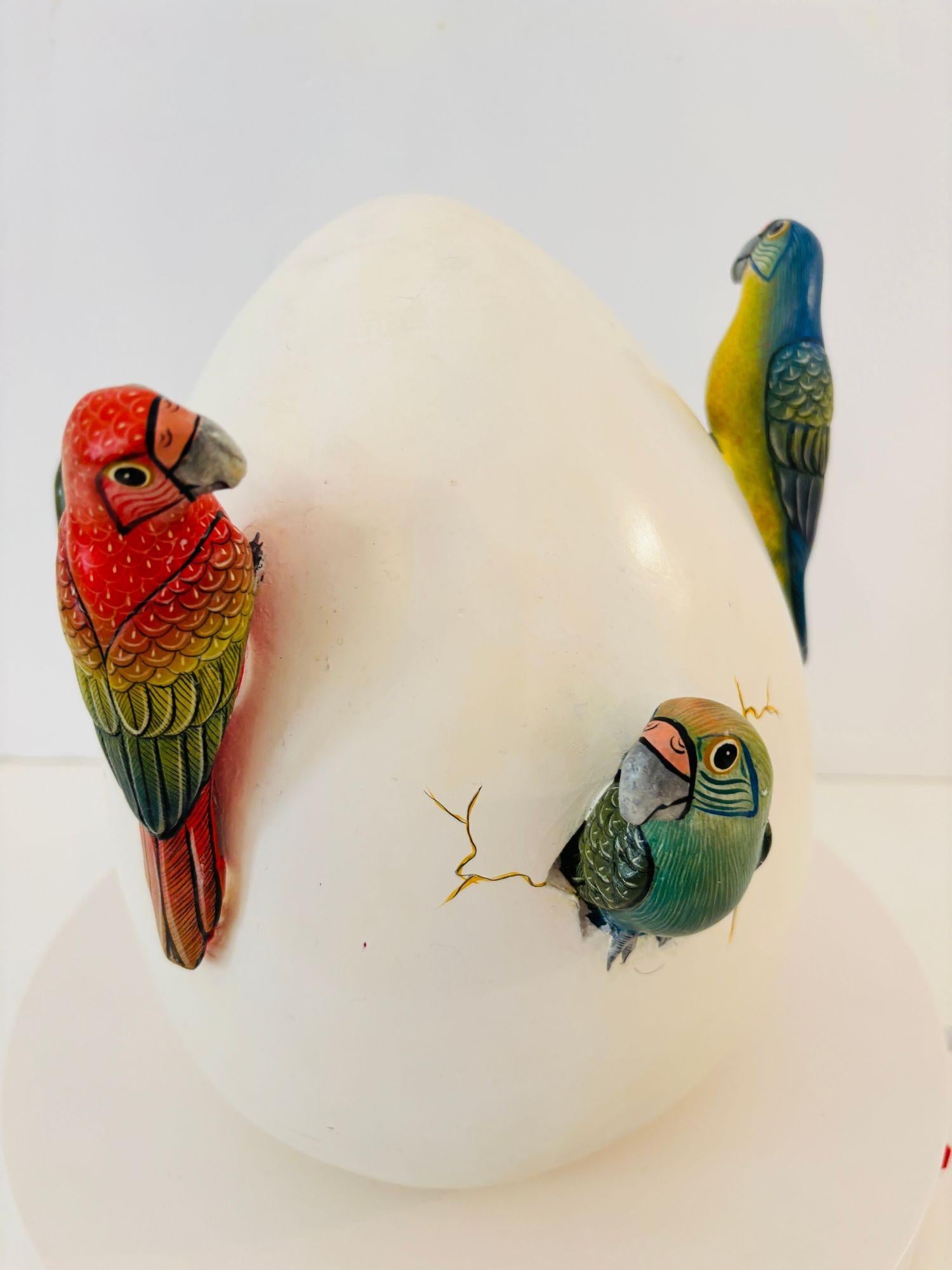 Arte ceramica messicana di parrocchetti in cova d'uovo in stile Bustamante 1980 in vendita 4
