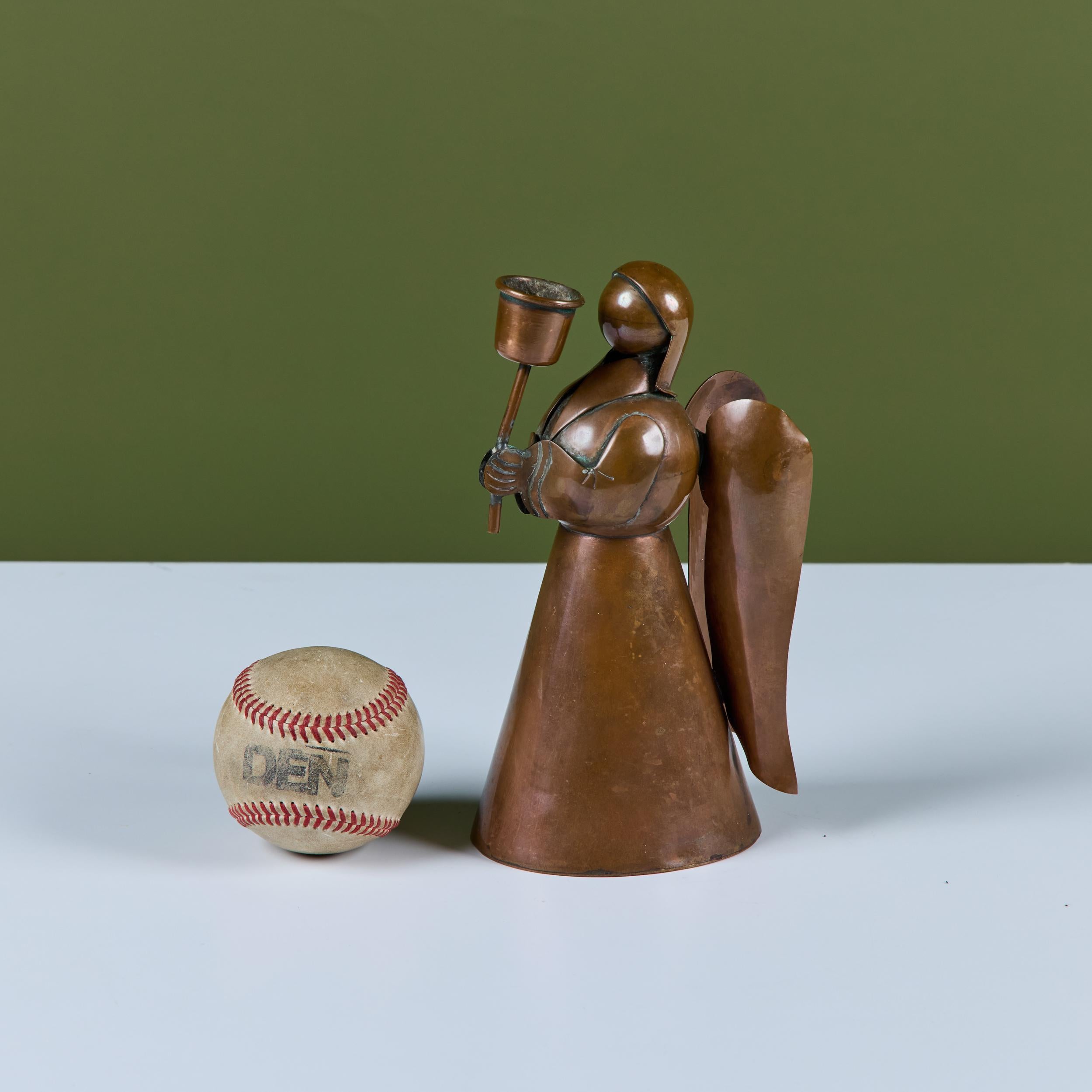 Mid-Century moderno Portacandele angelo messicano in rame in vendita