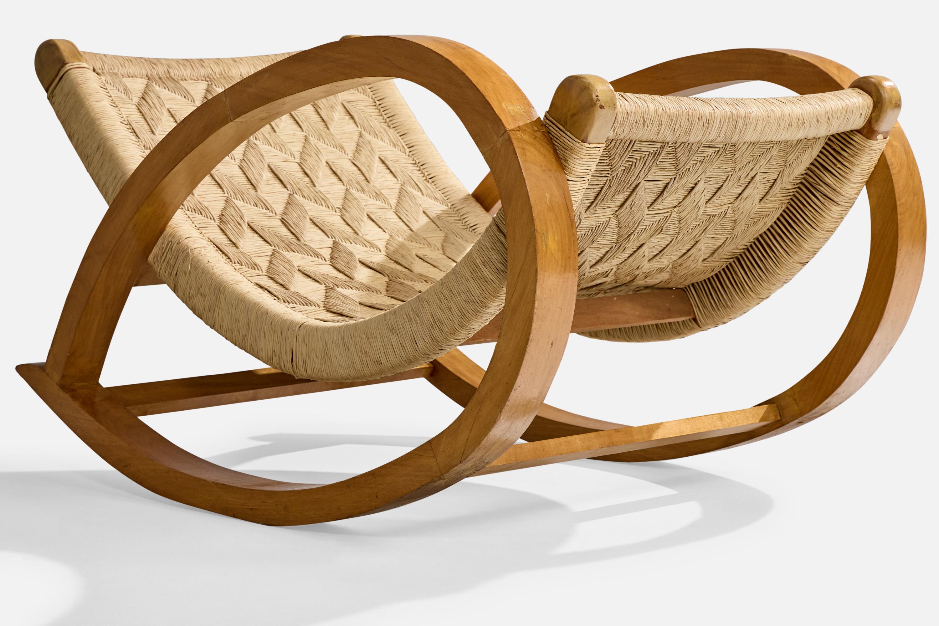 Diseñador Mexicano, Silla mecedora, Madera, Rush, México, años 50. en venta 2
