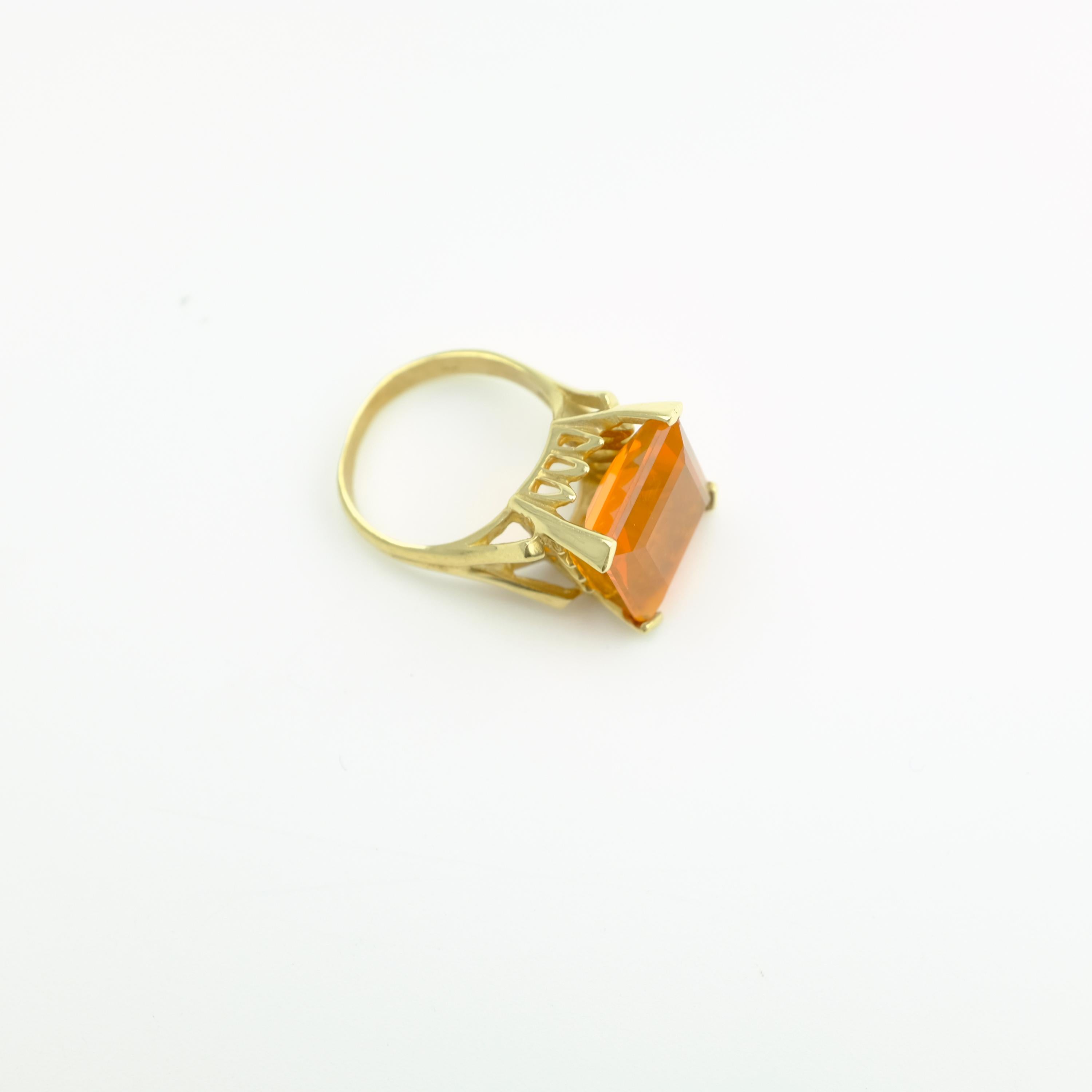 Women's Mexican Fire Opal in Fanta Orange Retro Gold Setting