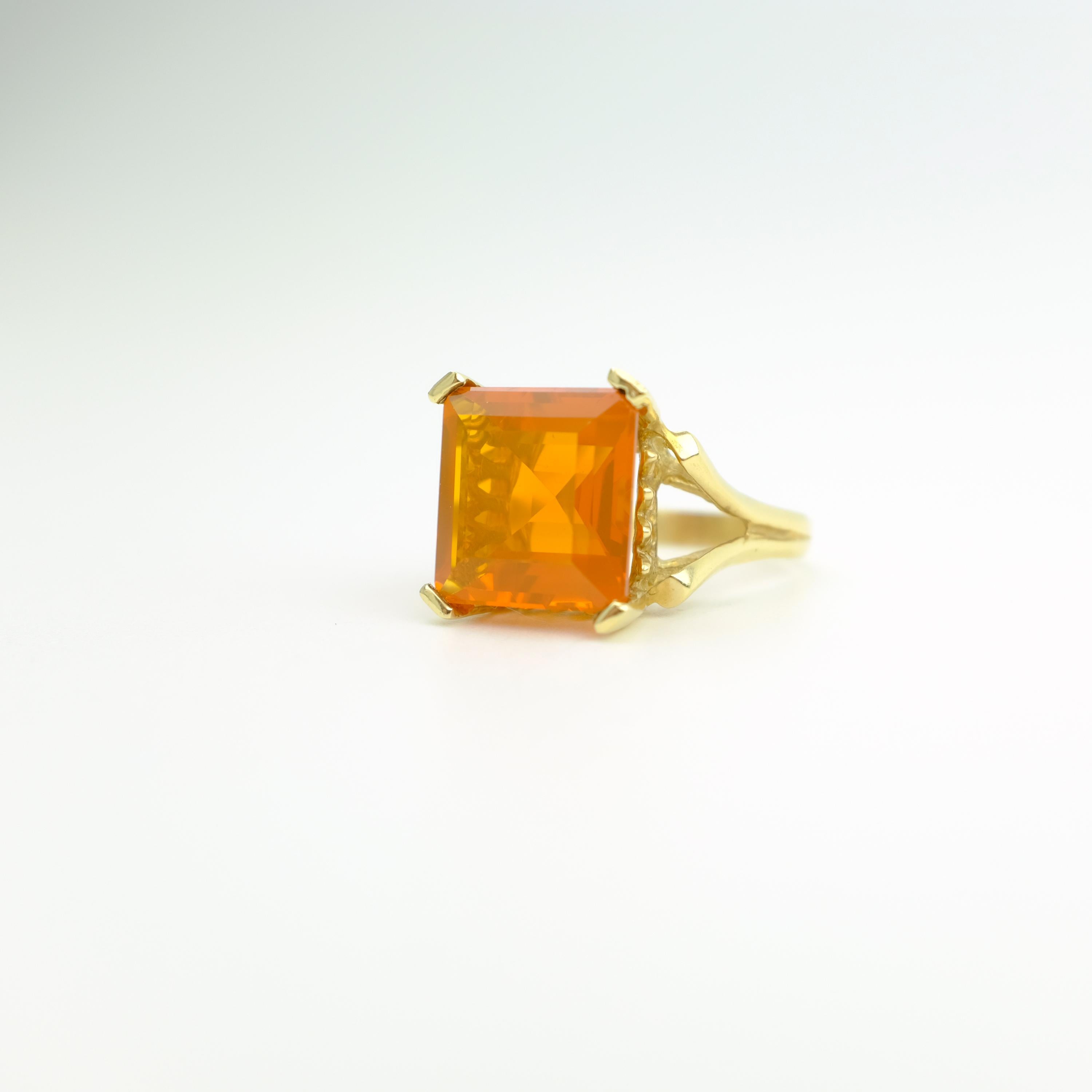 Mexican Fire Opal in Fanta Orange Retro Gold Setting 2