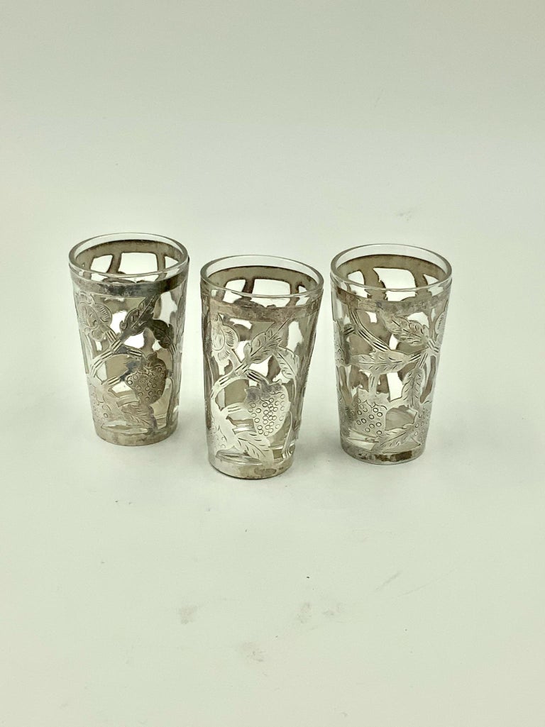 Mexican Floral Sterling Silver Overlay Tall Tumbler Lemonade Glasses Set of 6 In Good Condition For Sale In Miami Beach, FL