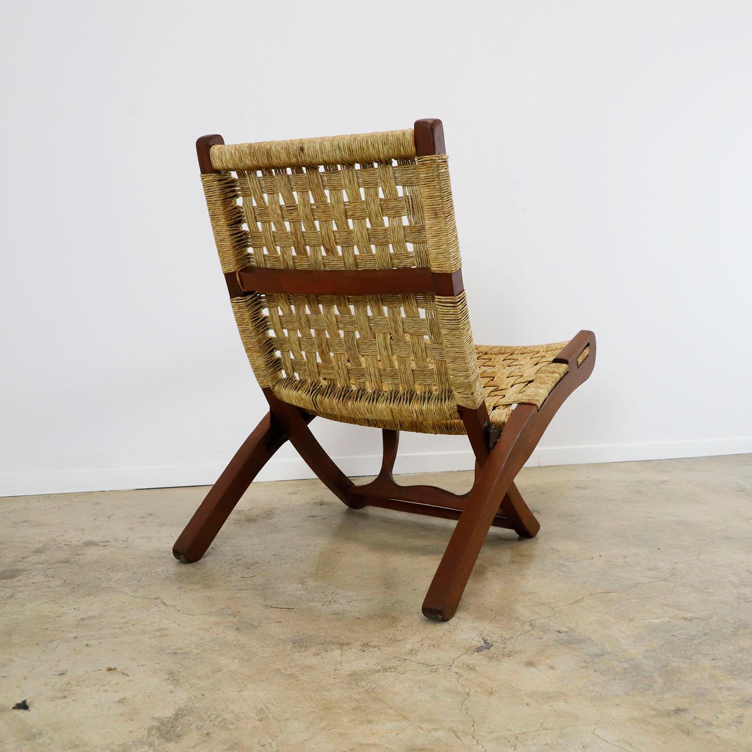 Mexican Folding Chair by Muebles Toluca In Good Condition For Sale In Mexico City, CDMX