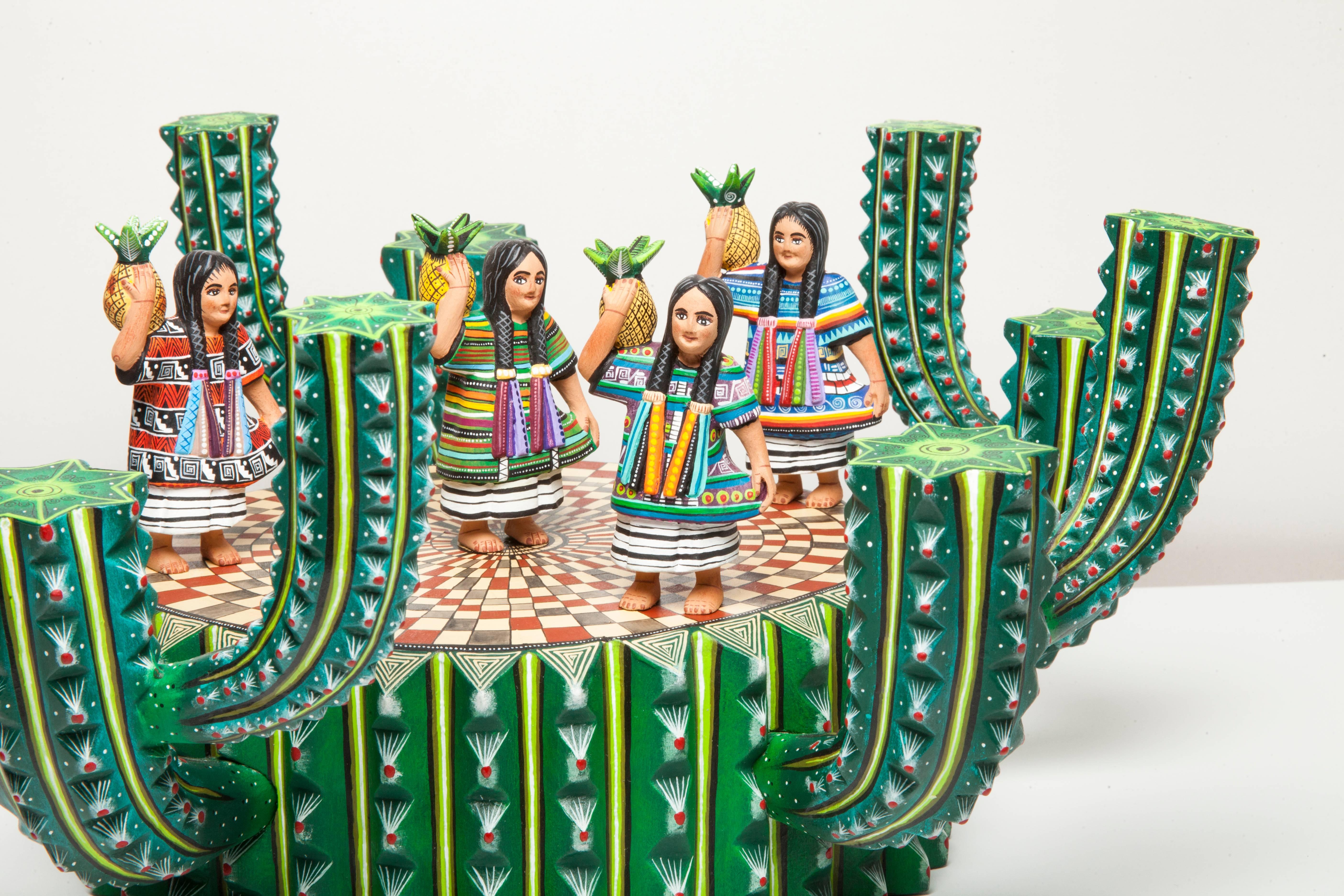 Mexikanische Volkskunst Holzschnitzerei Traditioneller Tanz, handgefertigt Alebrije, Unikat (21. Jahrhundert und zeitgenössisch) im Angebot