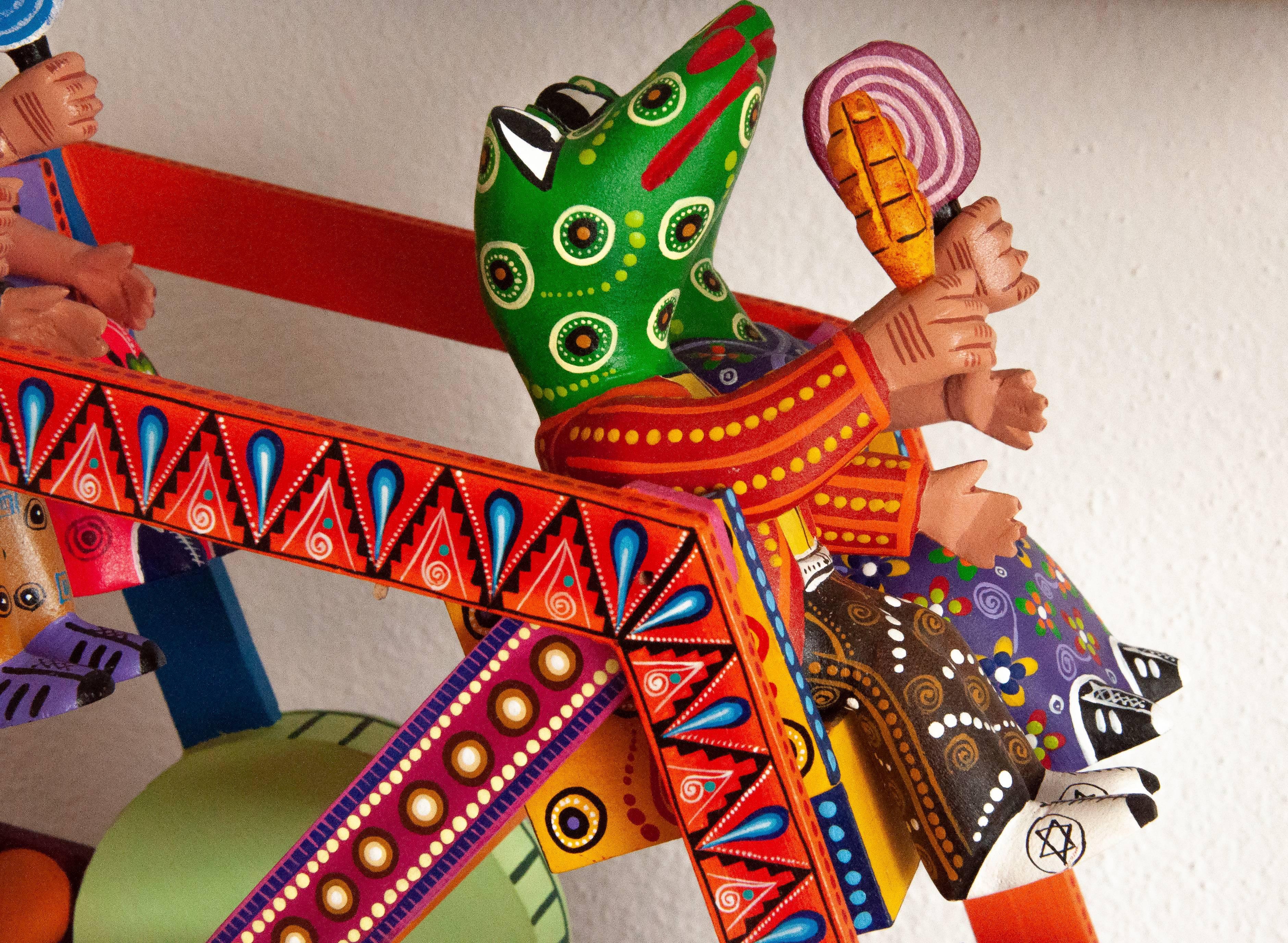 Contemporary Mexican Folk Art Woodcarving Alebrije Fortune Wheel Folkloric Art Oaxaca Toy  For Sale