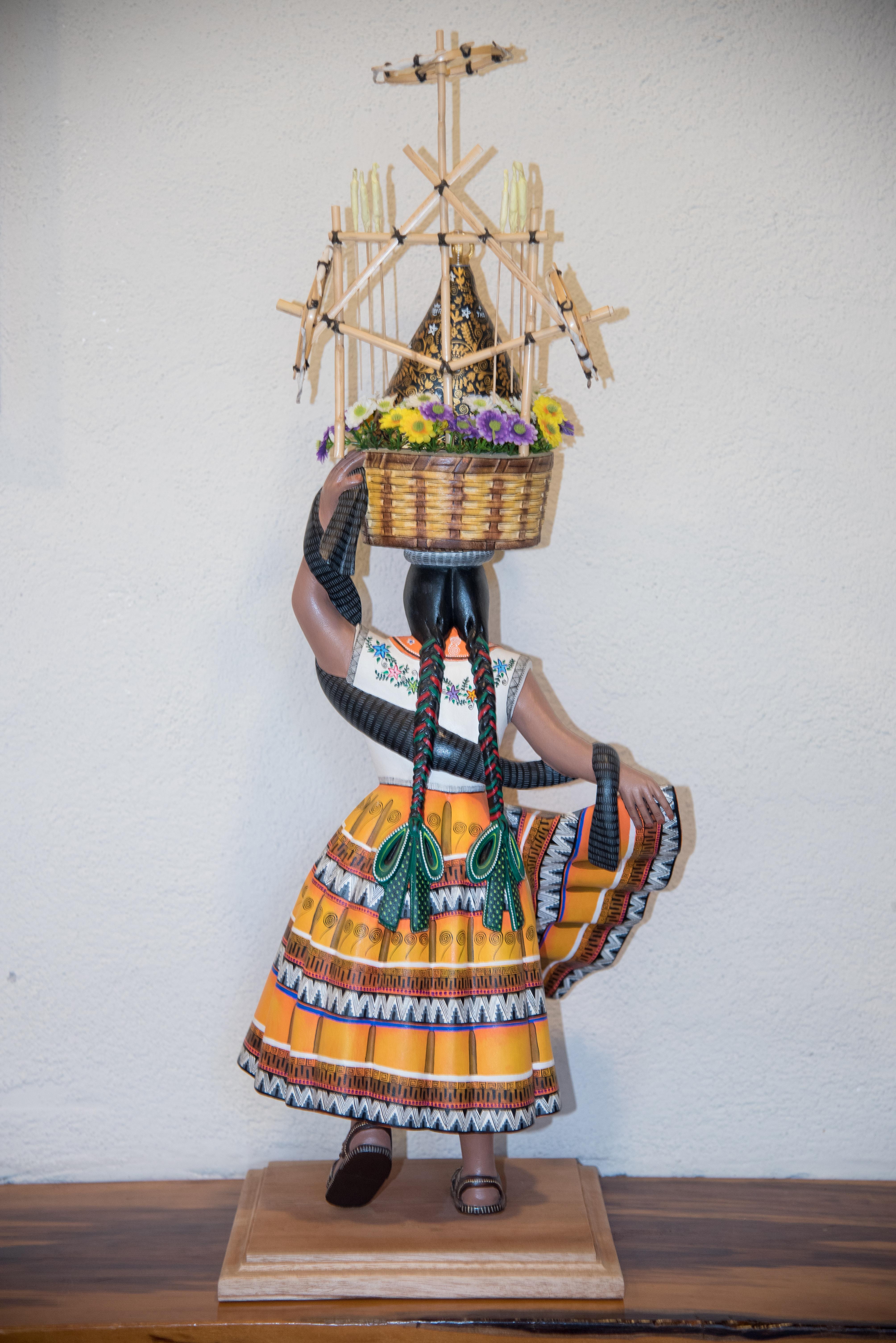 Mexikanische Volkskunst Guelaguetza Holzschnitzerei Guelaguetza Volkskunst Oaxaca (Geschnitzt) im Angebot