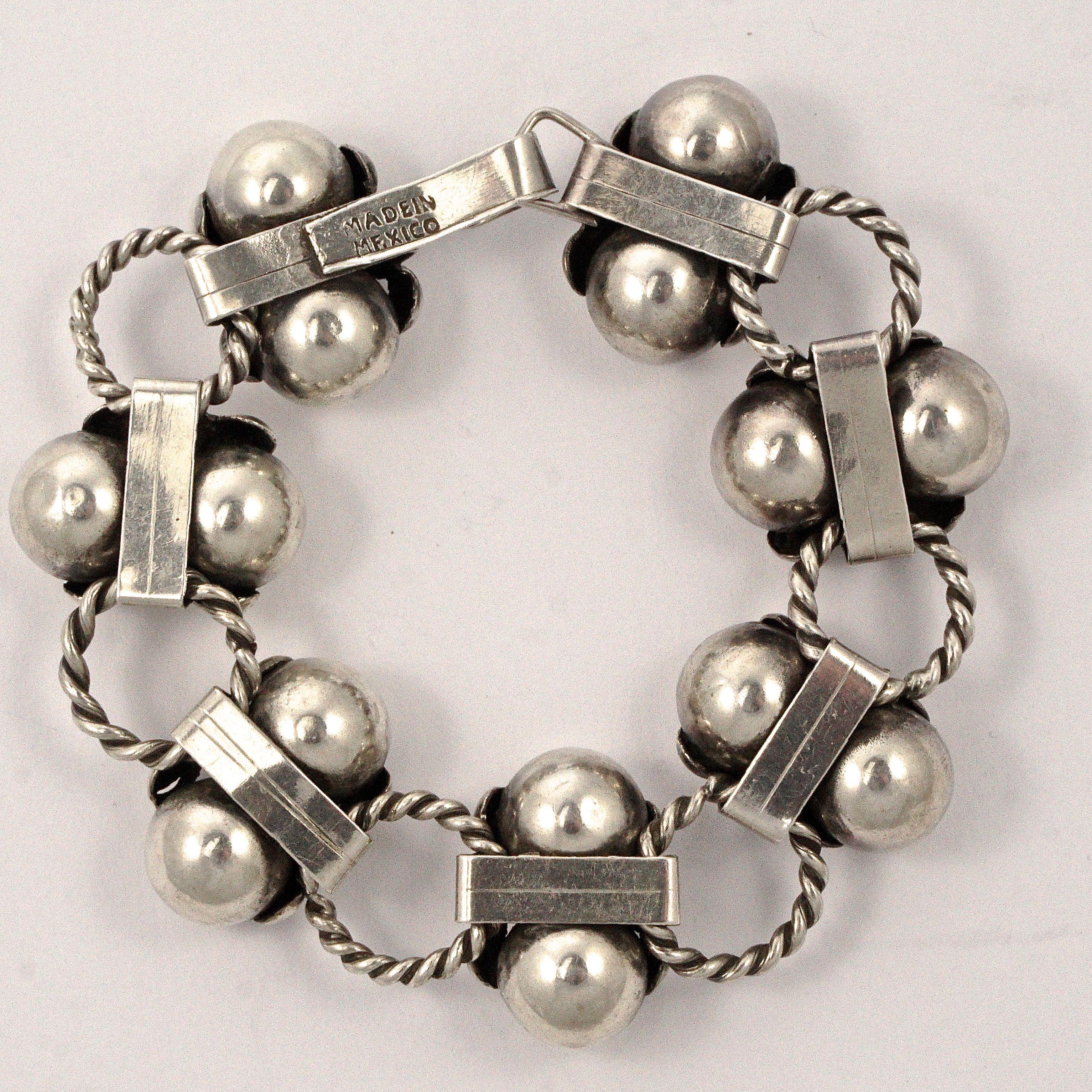 Mexican Hand Made Silver Double Ball Los Cocos Design Link Bracelet Circa 1940s For Sale At 1stdibs Mexican Hand Made Silver Double Ball Los Cocos Design Link Bracelet Circa 1940s For Sale At 1stdibs