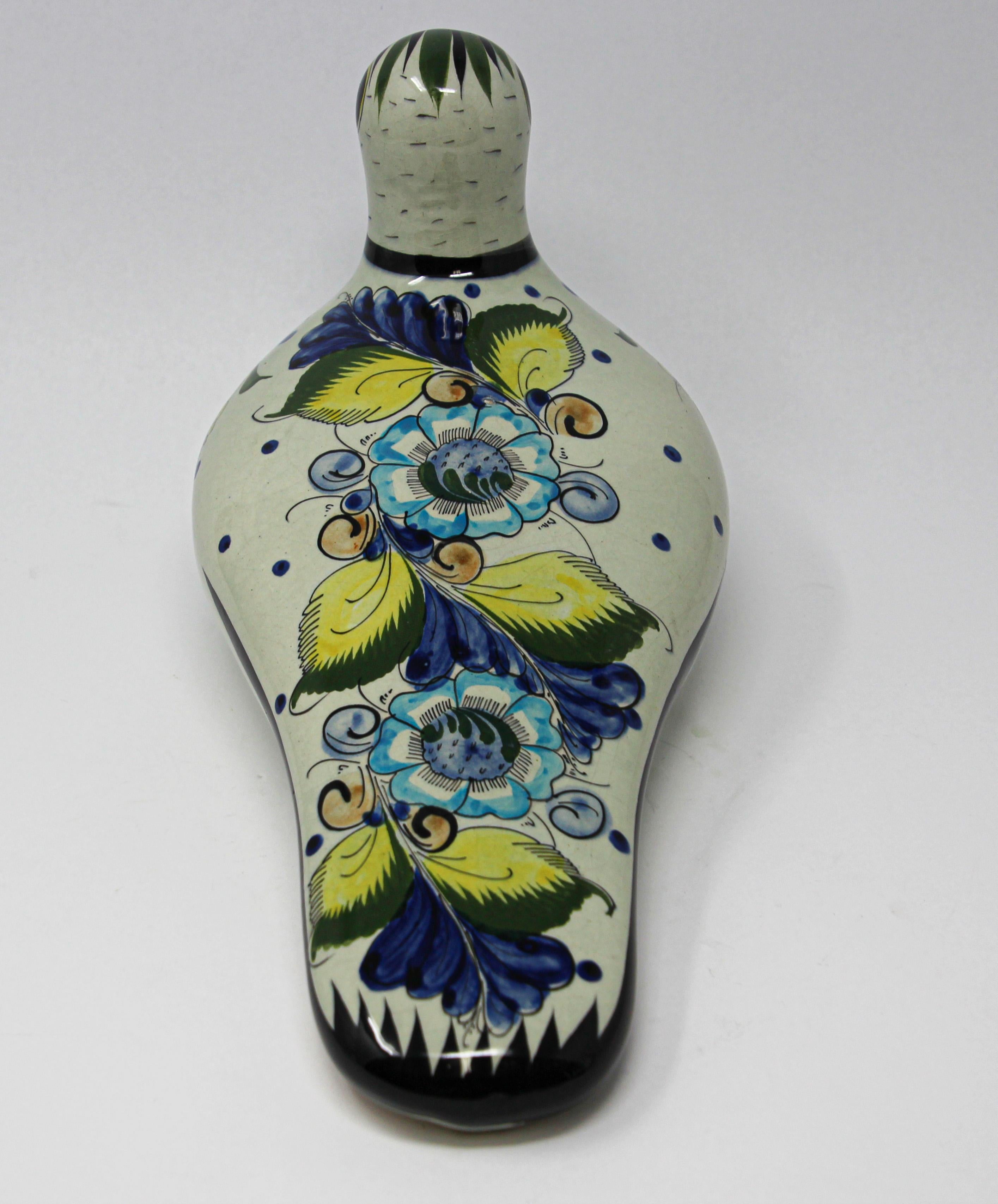 Tonala Volkskunst Vogel, mexikanische handbemalte, farbenfrohe Keramik, 1960er Jahre (Handgefertigt) im Angebot