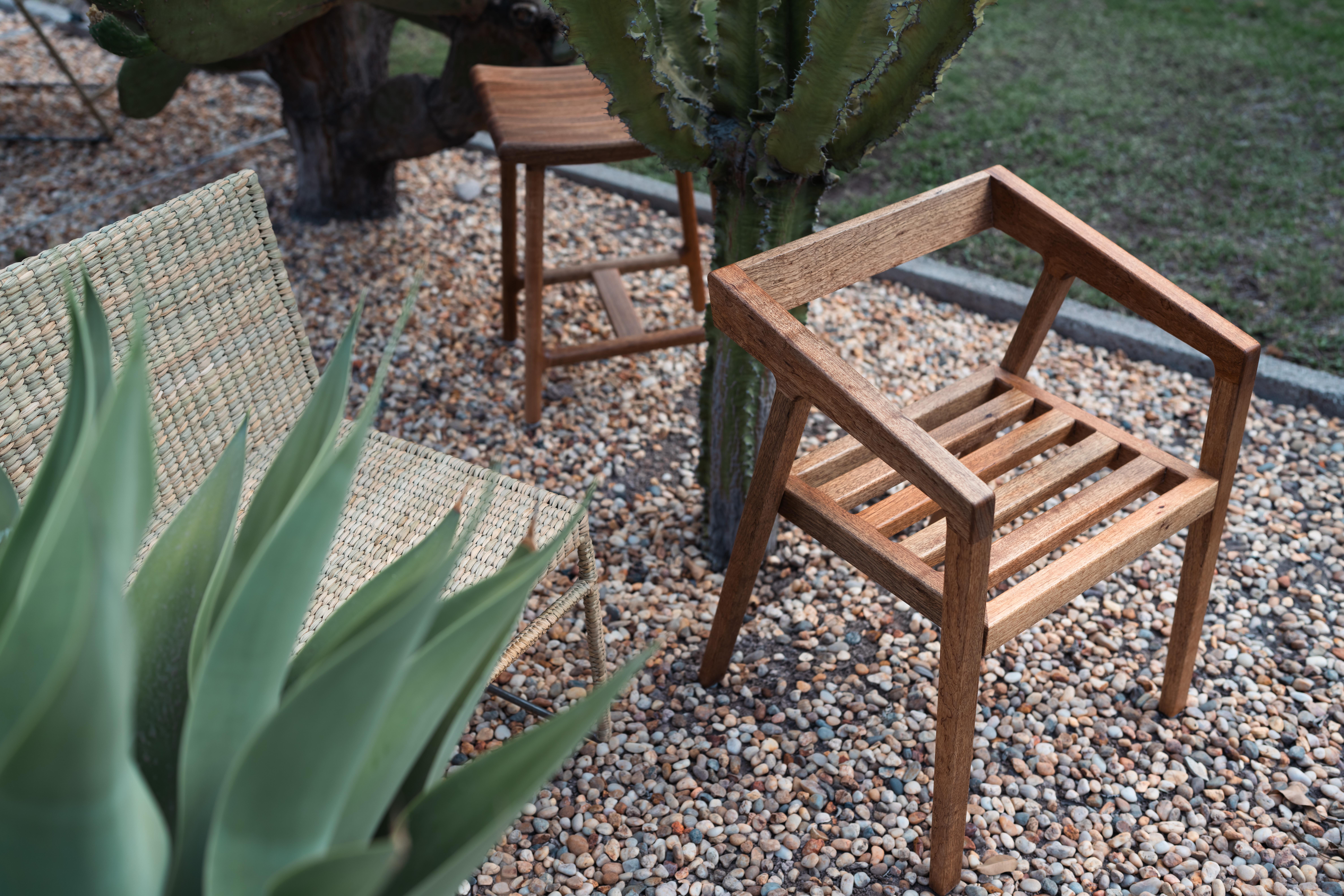 Mexican Handcrafted Chuspata Palm Fiber Lounge Chair Craftsmanship Reed For Sale 8