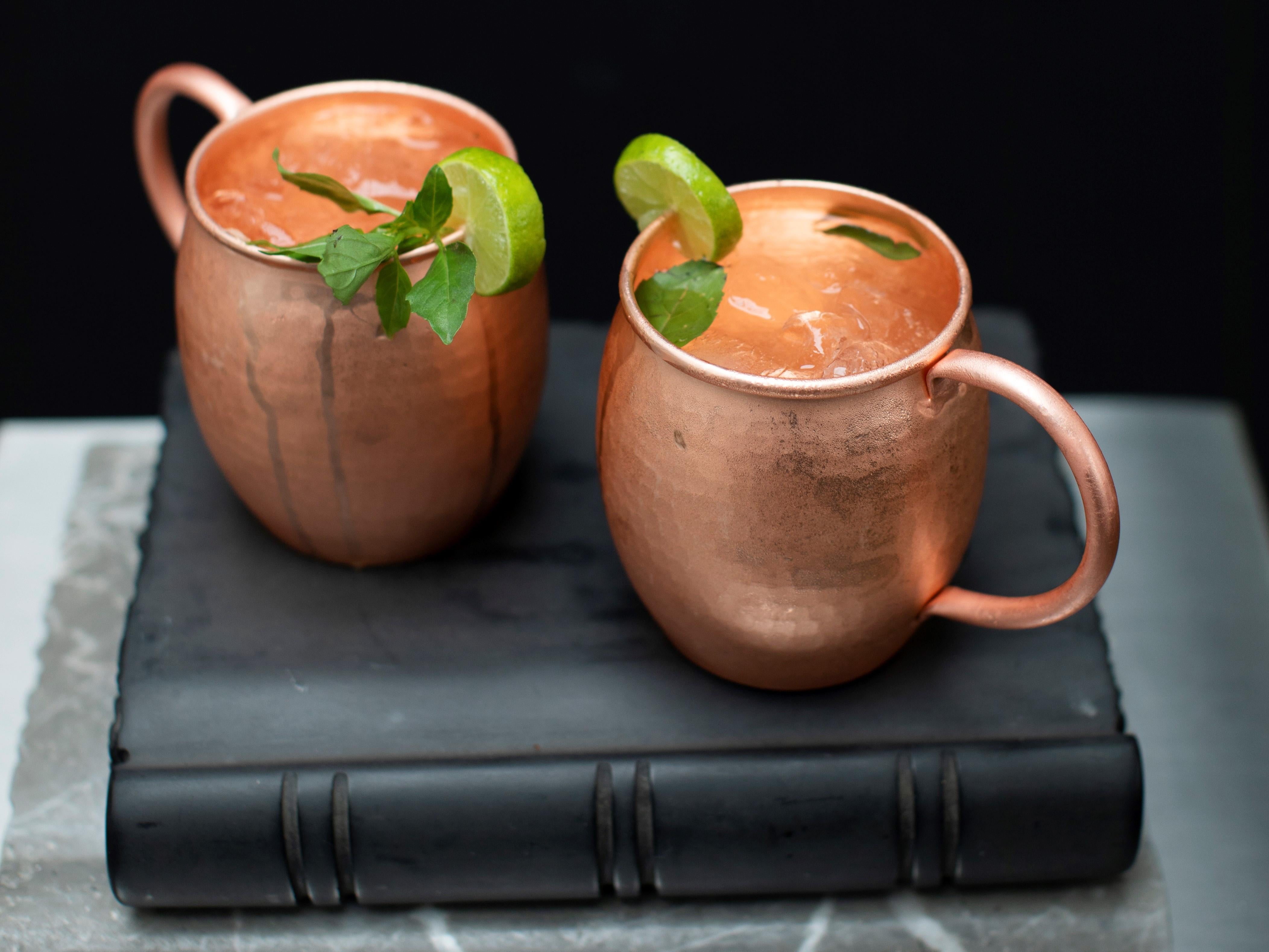 Mexican handmade Copper Moscow Mule Mugs In New Condition For Sale In Ciudad De México, MX