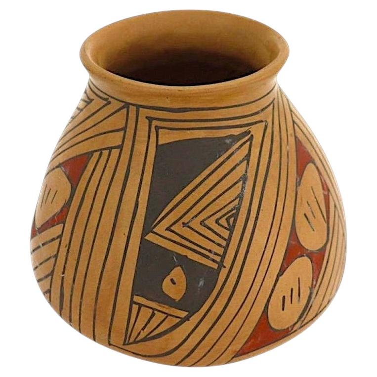 Mexican Mata Ortiz Pottery Jar Signed By Neli Silveira C1990