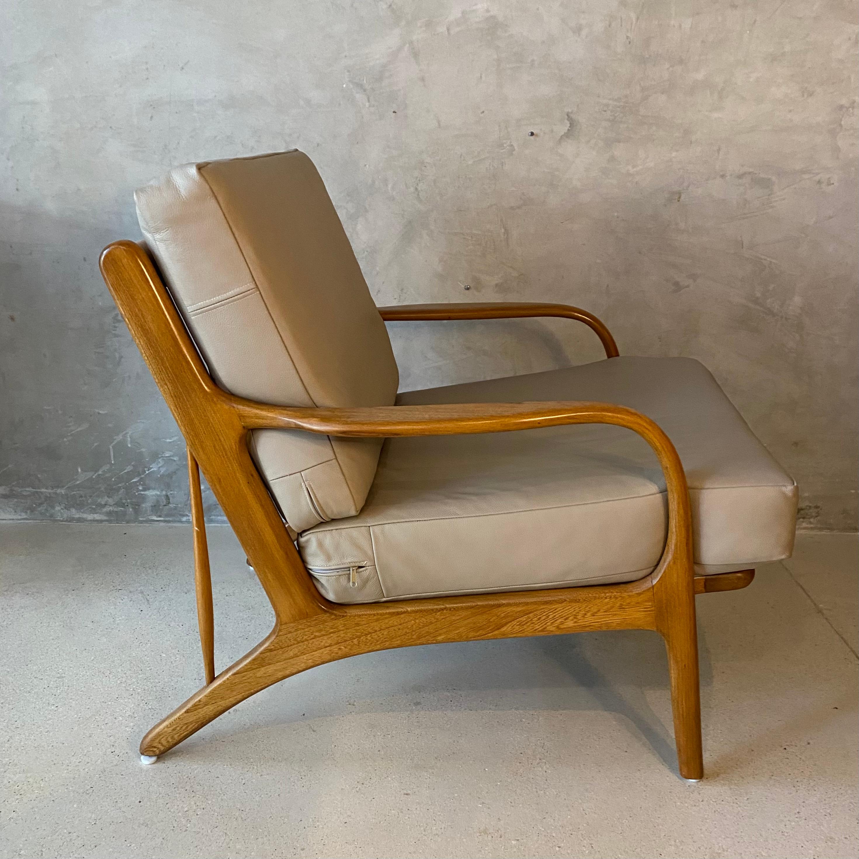 Mexican Midcentury Lounge Chair, “Malinche“, 1950s For Sale 5