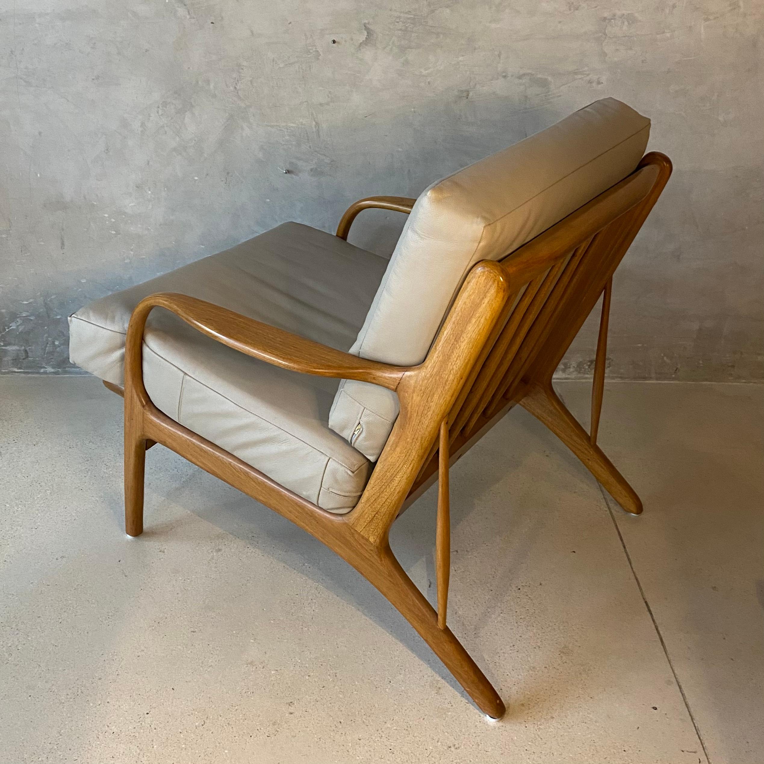 Mexican Midcentury Lounge Chair, “Malinche“, 1950s For Sale 6