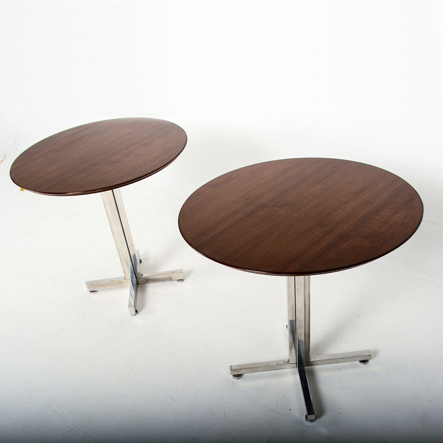 Mexican Modern Classic Knoll Style Side Tables Aluminum Walnut, 1960s In Good Condition In Chula Vista, CA