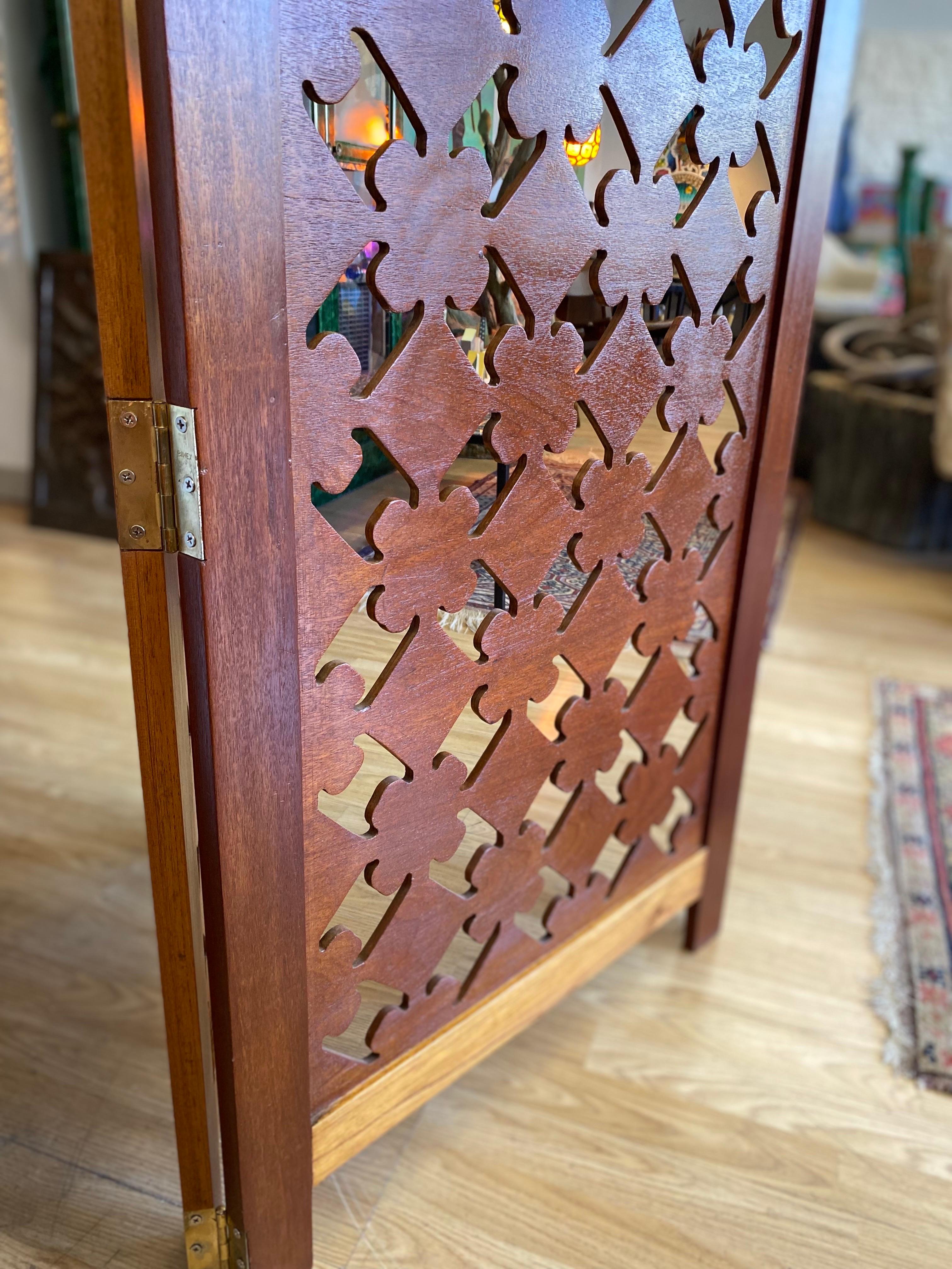 Mexican Modern Hand Carved Wooden Folding Privacy Screen In Good Condition In San Antonio, TX