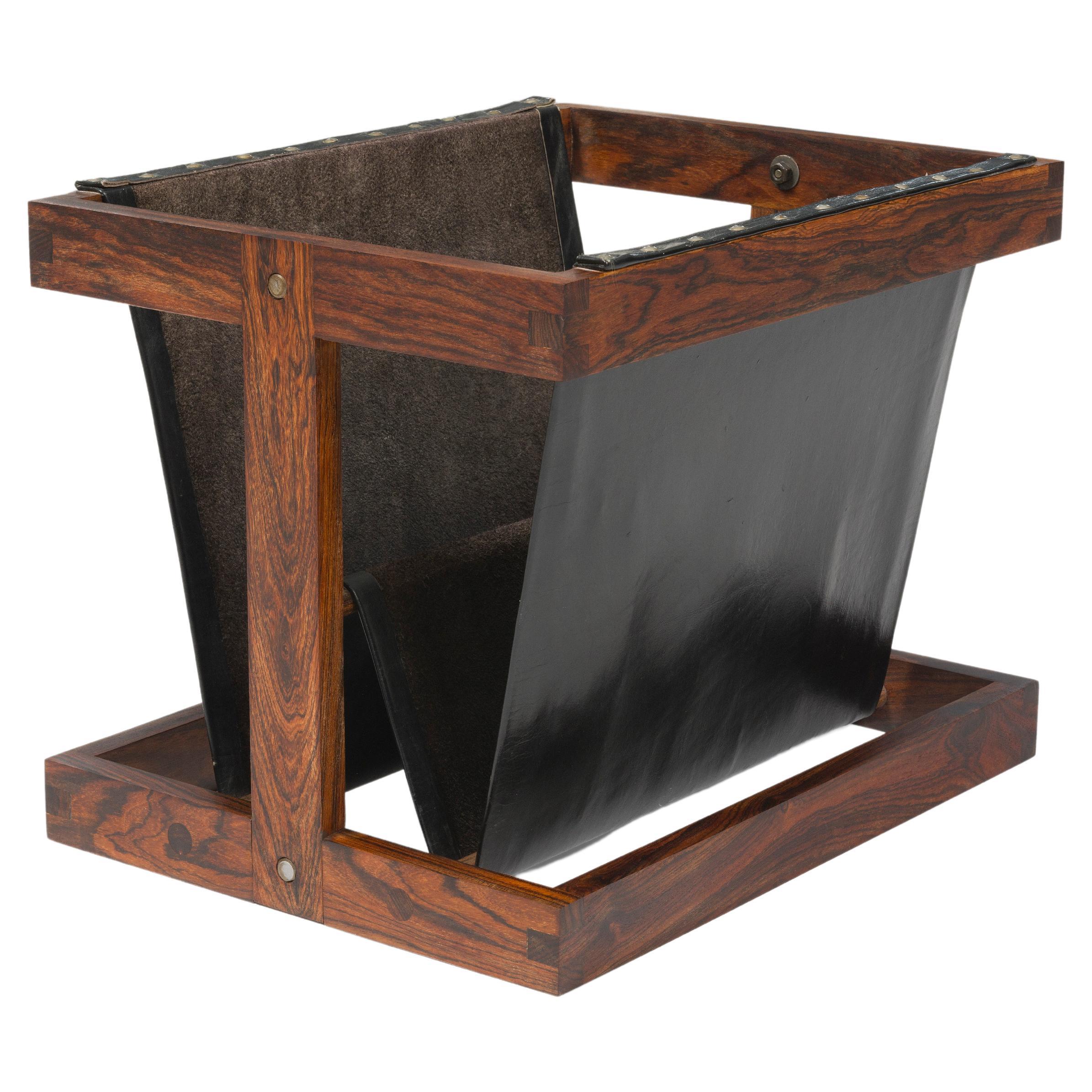 Mexican Modern Leather and cocobolo Magazine rack, Don S. Shoemaker, 1960's For Sale