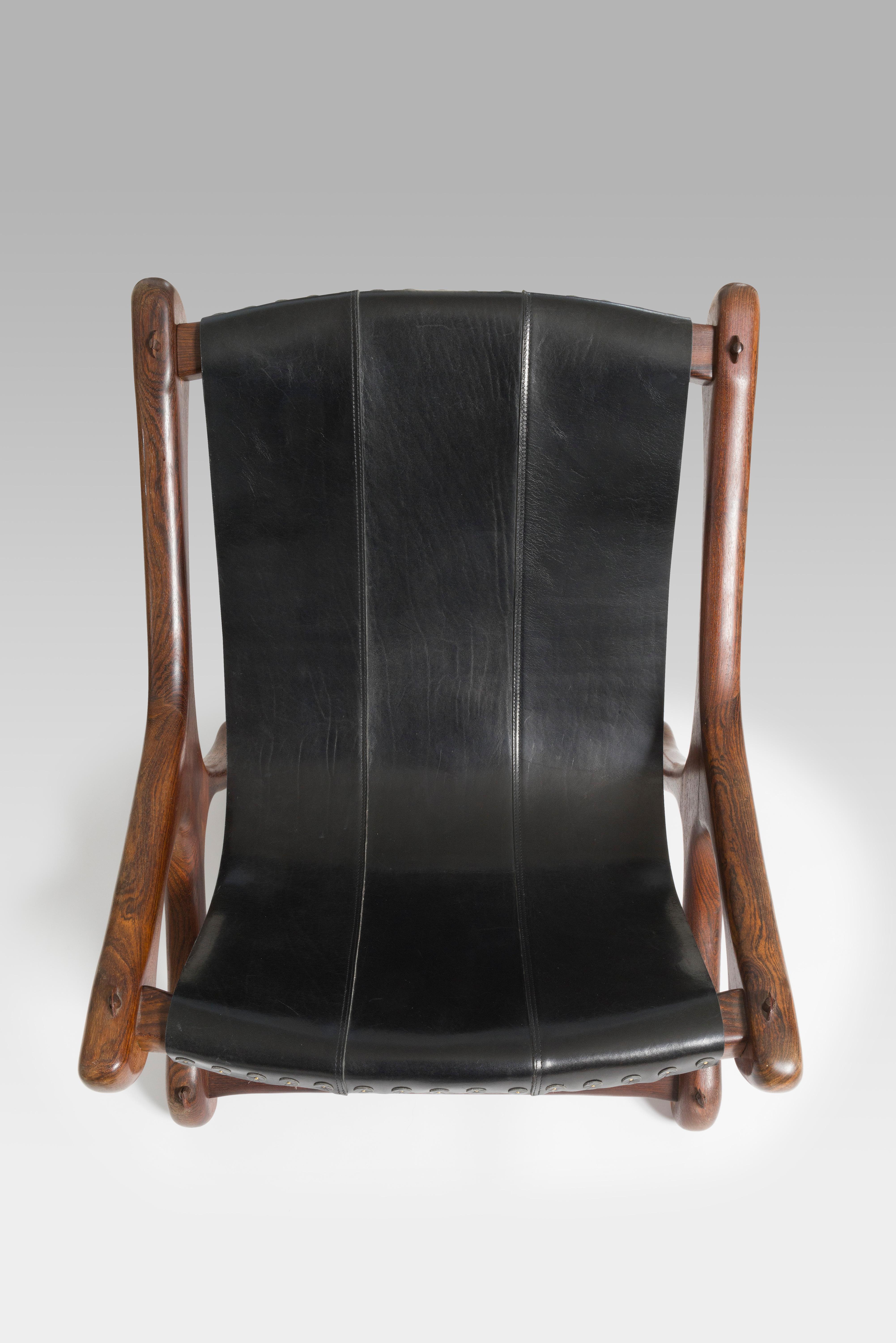 Mexican Modern Lounge Chair, Wood and Leather, 1960's In Good Condition For Sale In Uccle, BE