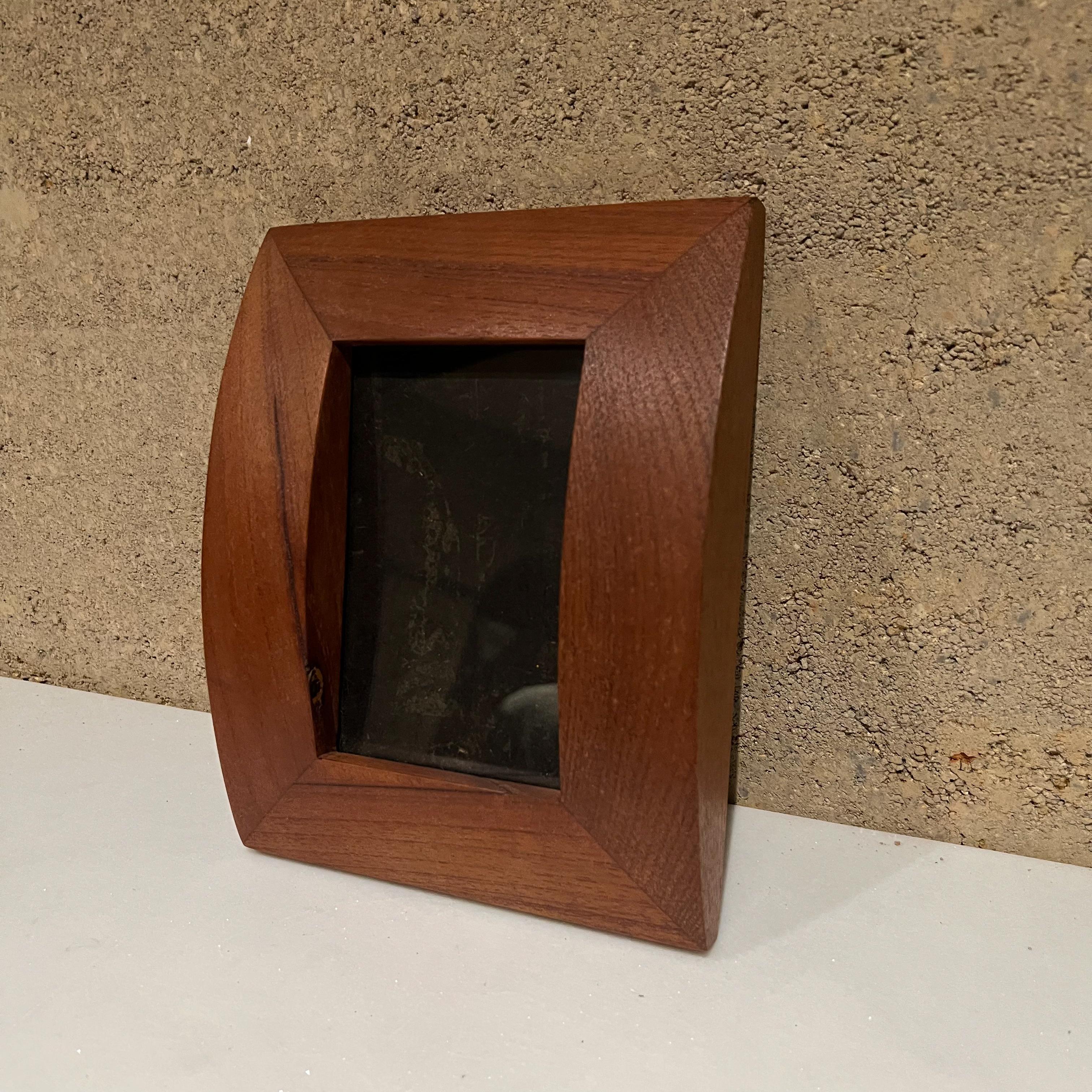 Late 20th Century Mexican Modernism Curved Mahogany Tabletop Picture Frame 1970s Mexico
