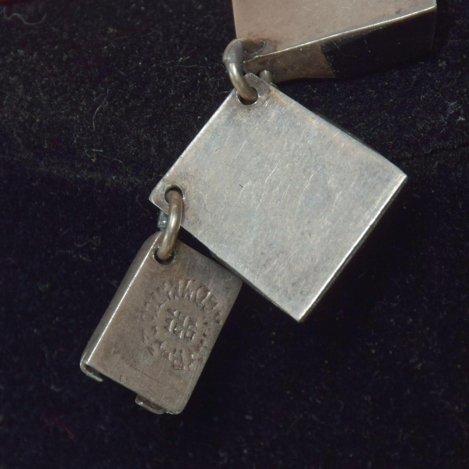 1960s Modernist Silver Onyx Choker Necklace Los Castillo Taxco For Sale 3