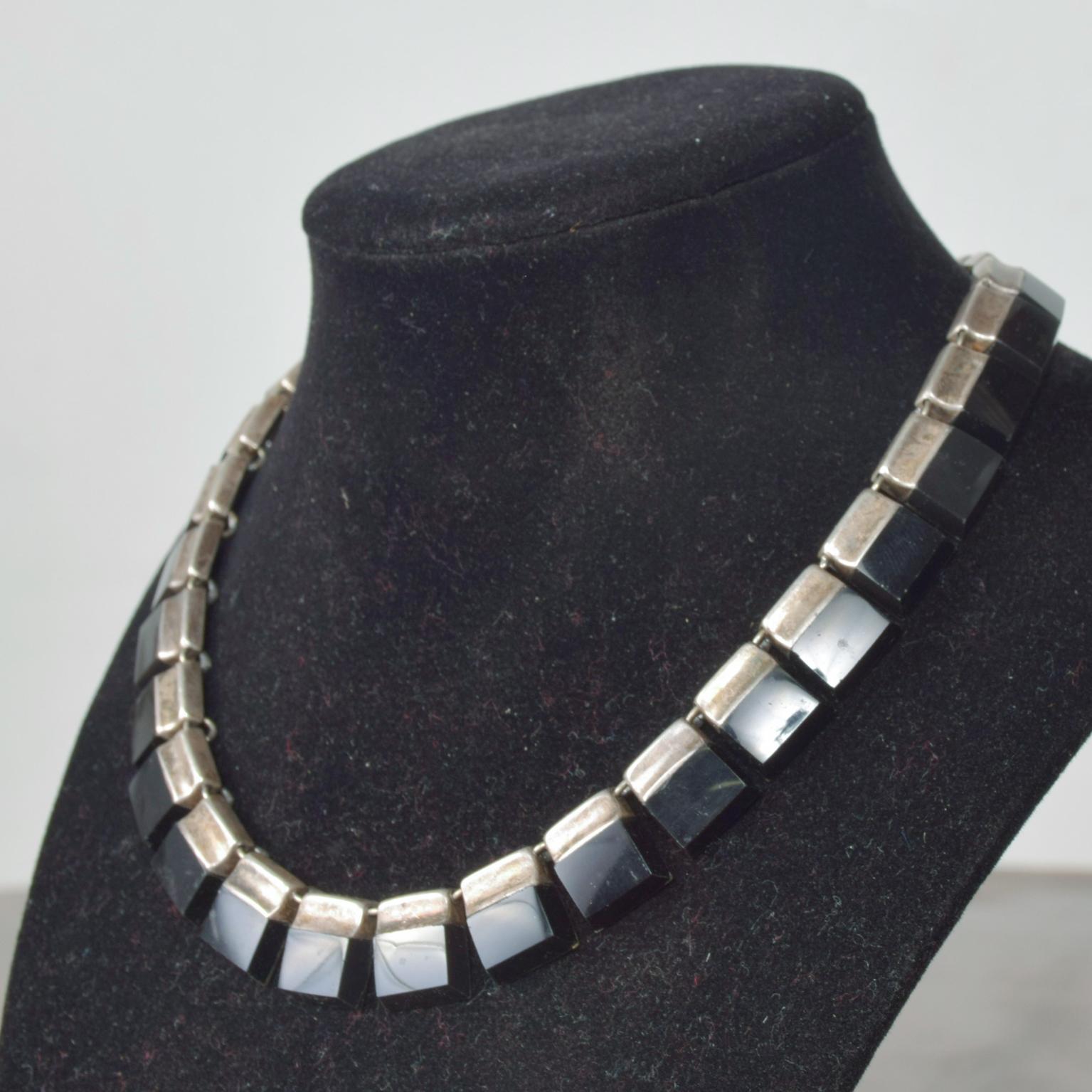 Patinated 1960s Modernist Silver Onyx Choker Necklace Los Castillo Taxco For Sale