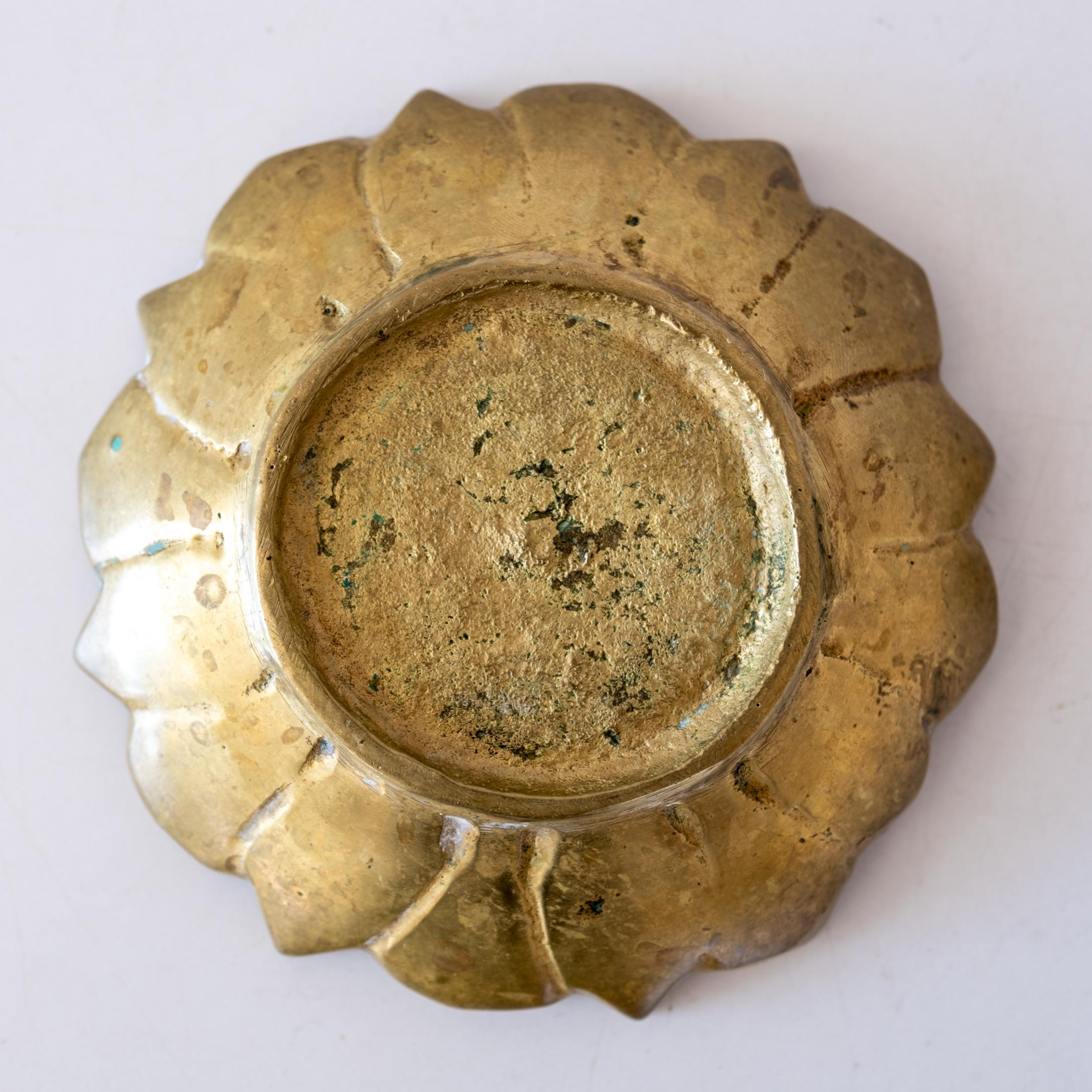 Mexican Modernist Pepe Mendoza Brass and Malachite Lotus Bowl, 1950s 1
