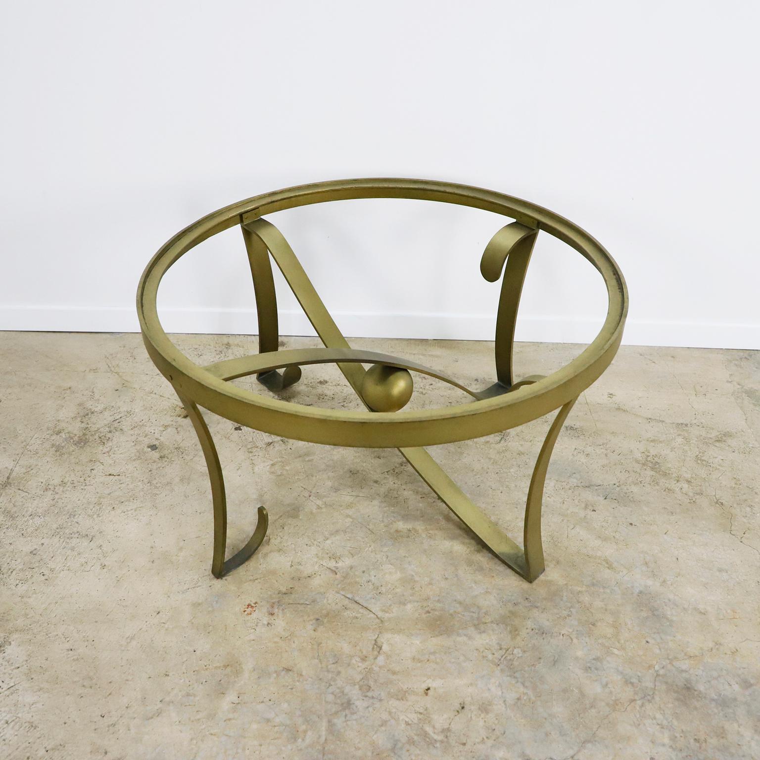 Made in Mexico, circa 1950s, designed by Arturo Pani. We offer this fantastic side table in original conditions.