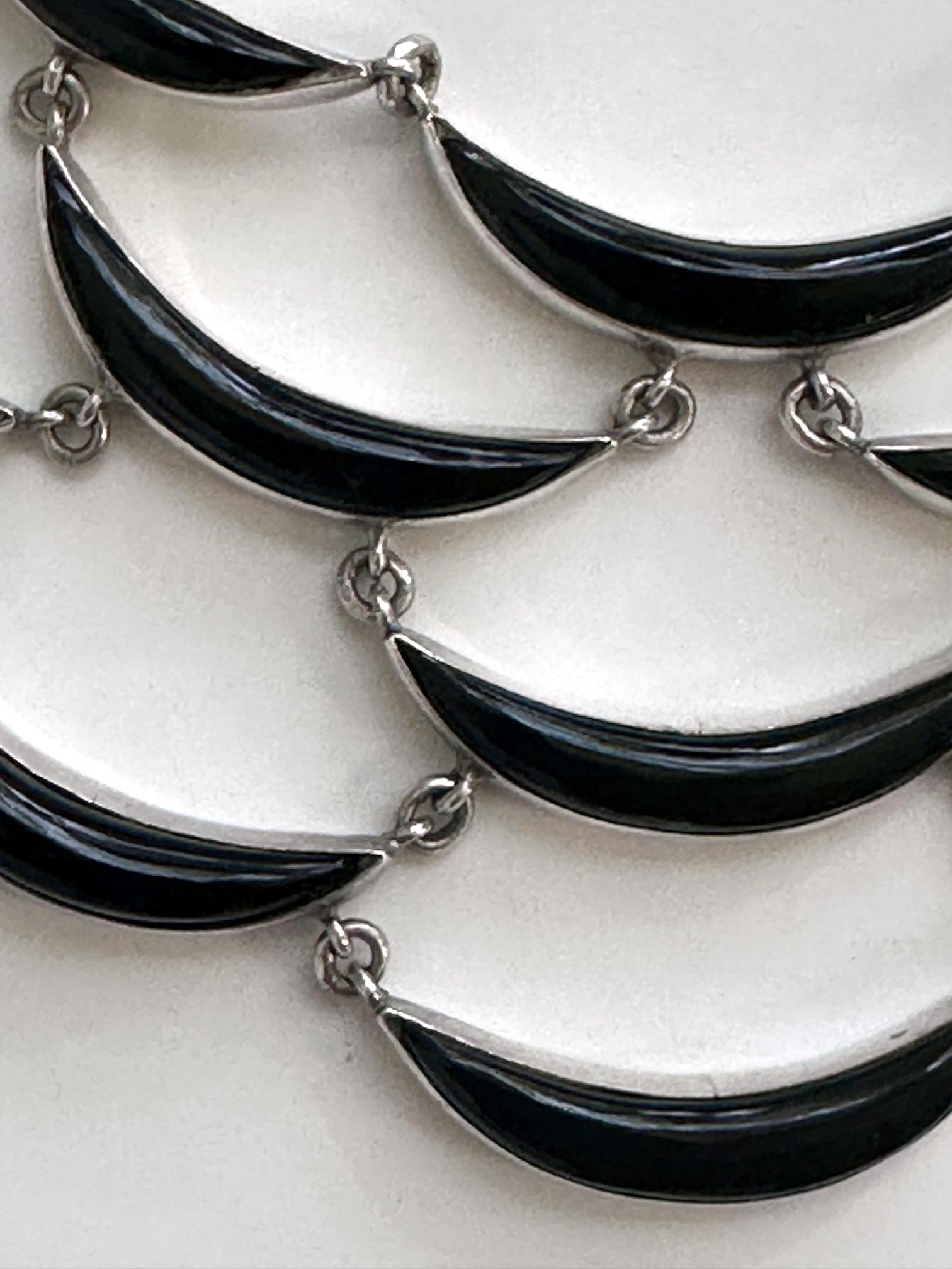 Argent Bijoux mexicains modernistes en argent et obsidienne, quatre pièces, Taxco Antonio Pineda en vente