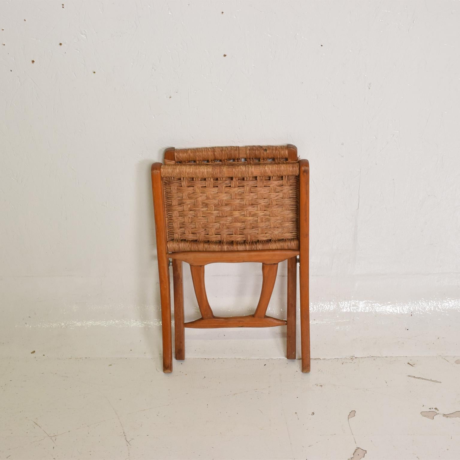 Mexican Modernist Small Folding Chair after Clara Porset In Good Condition In Chula Vista, CA