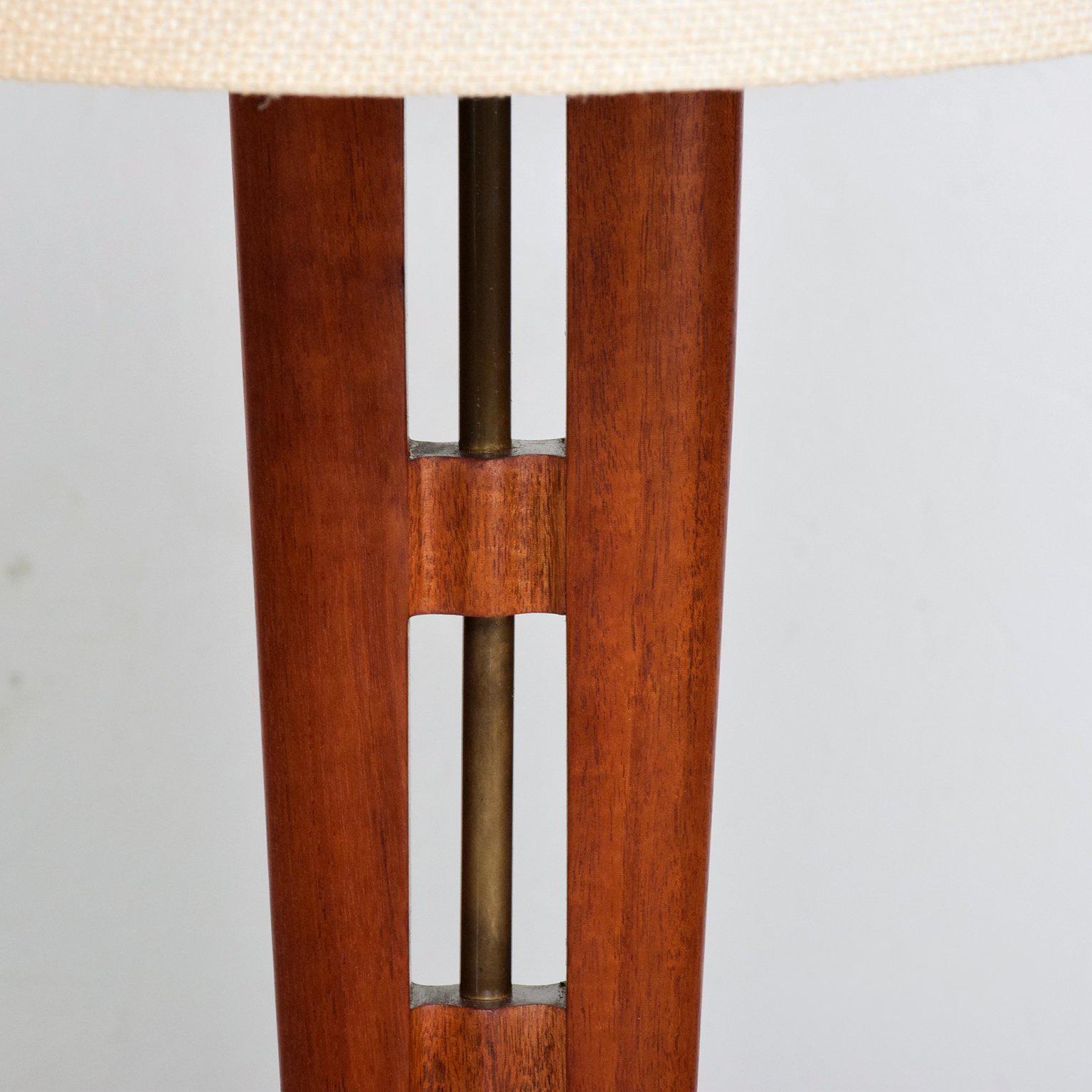 Mexican Modernist Table Lamp Mahogany and Brass In Excellent Condition In Chula Vista, CA