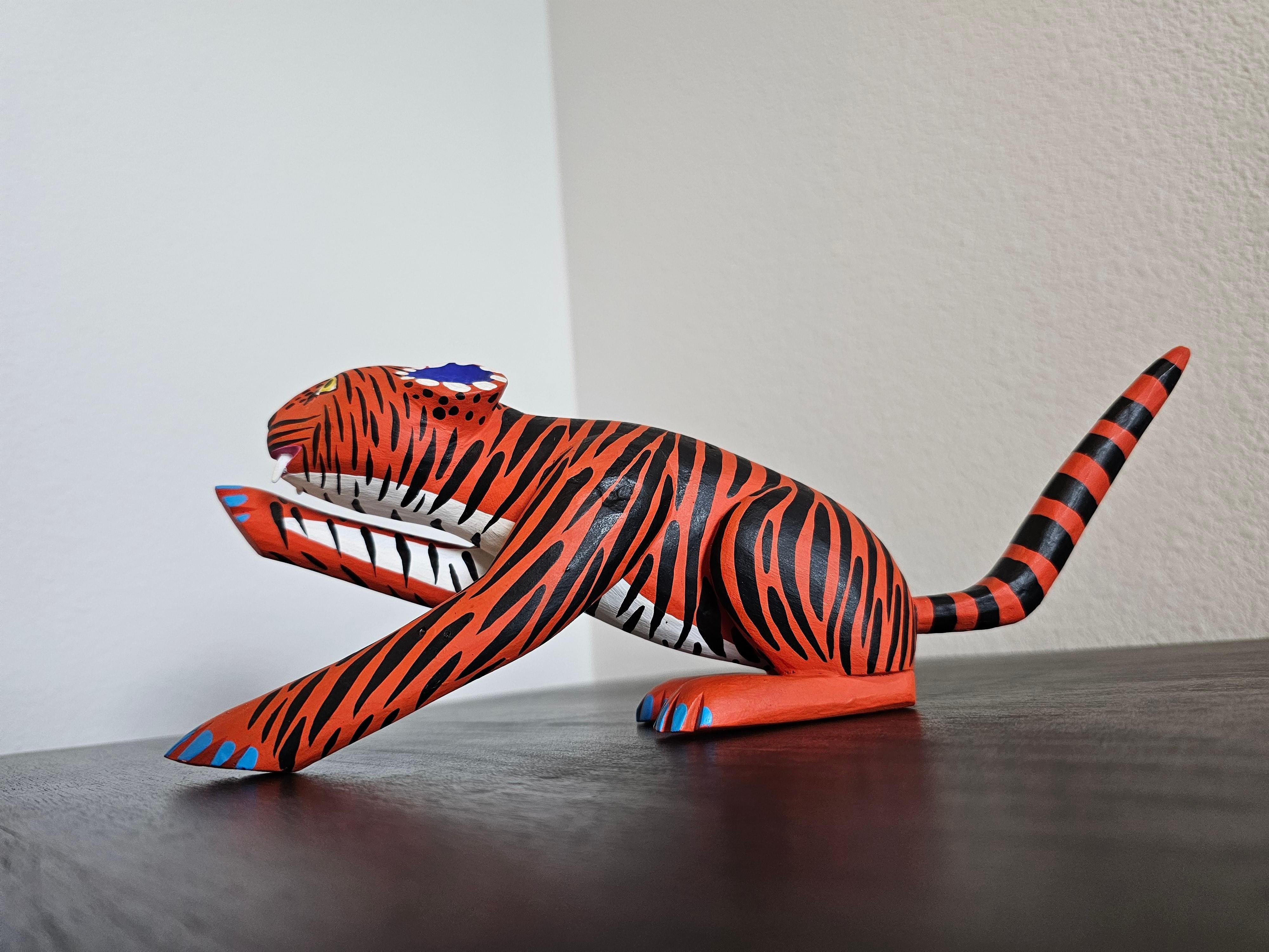 Mexican Oaxacan Alebrije Jimenez Family Signed Folk Art Sculpture 4