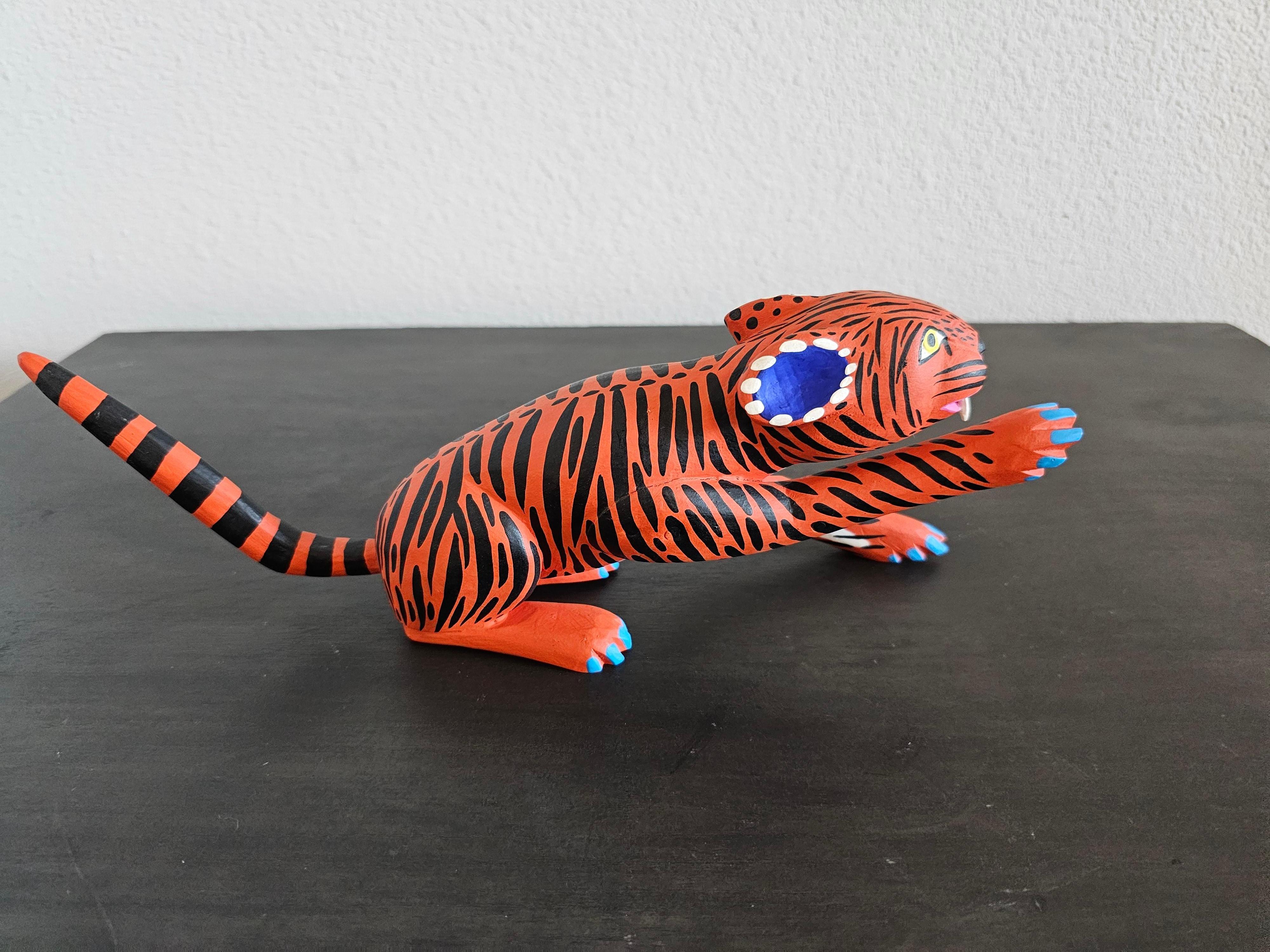 Mexican Oaxacan Alebrije Jimenez Family Signed Folk Art Sculpture 2