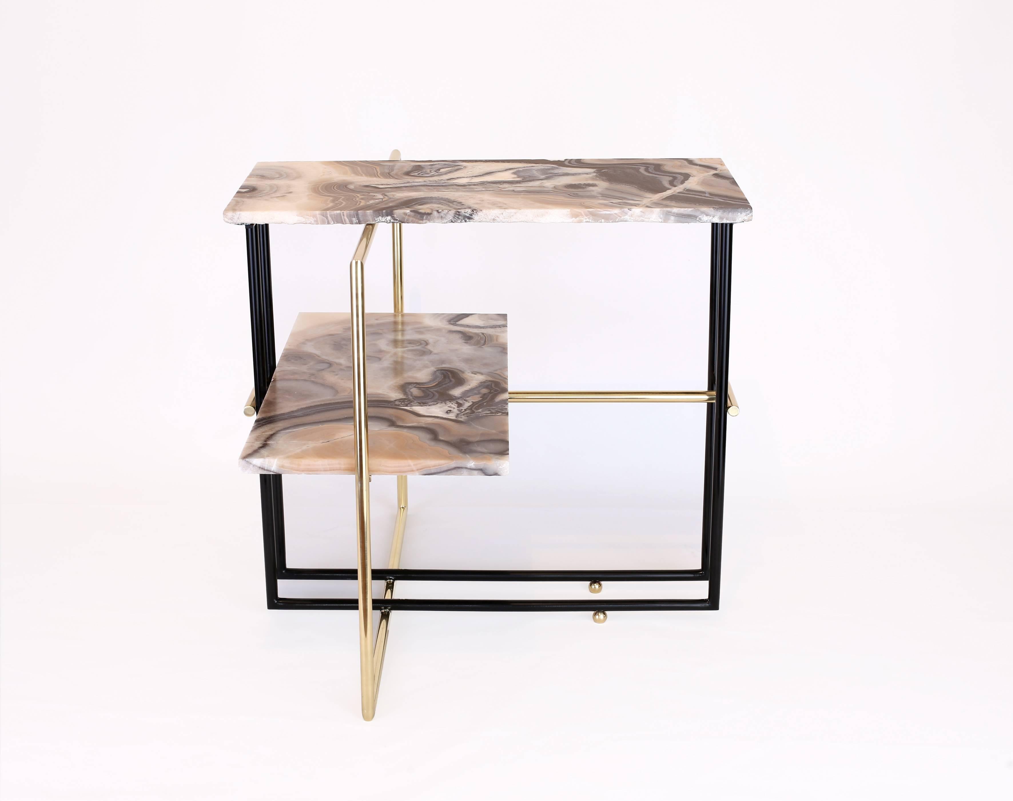Contemporary Mexican Onyx Stone and Brass UÑA Side Coffee Table Design by Nomade Atelier For Sale