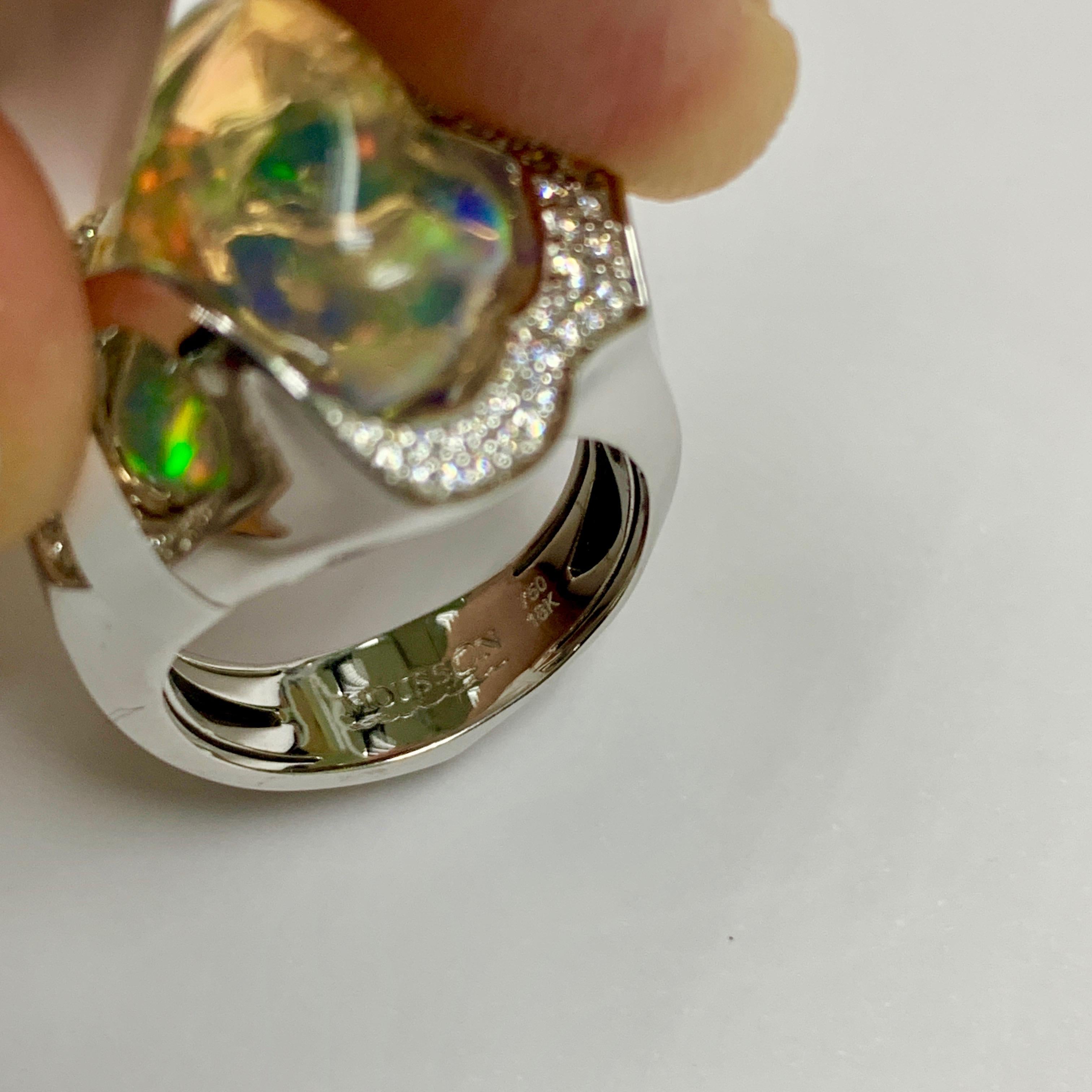 Mexican Opal 7.82 Carat Diamonds One of a Kind 18 Karat White Gold Ring For Sale 1
