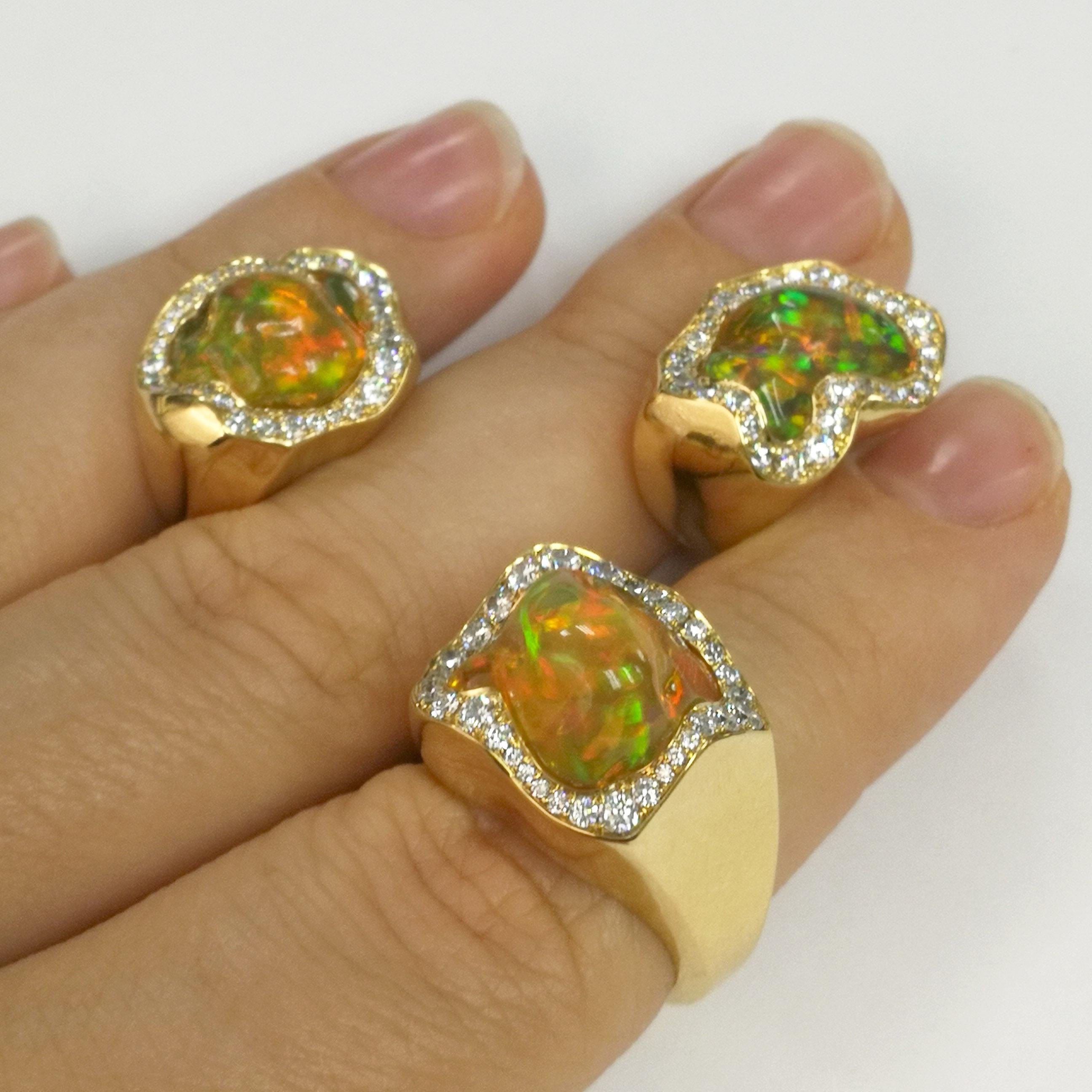 Contemporary Mexican Opal Diamonds One of a Kind 18 Karat Yellow Gold Suite