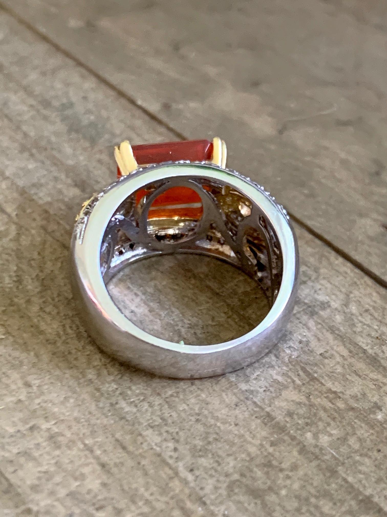 Modern Mexican Opal 'Orange' 18 Karat White and Yellow Gold Ring - Size 7  For Sale