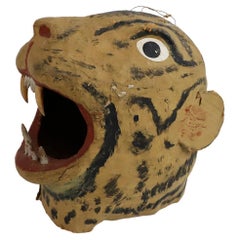 Masque mexicain de jaguar en papier mâché