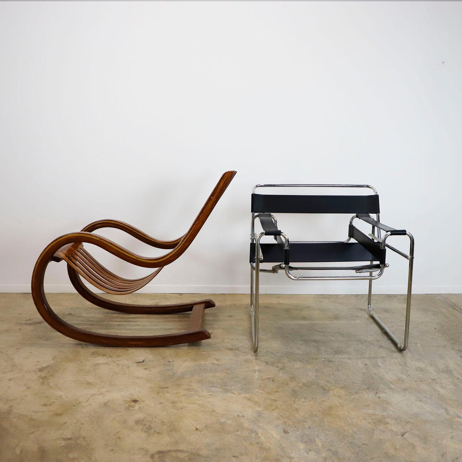 Mexicain Chaise berçante mexicaine en Wood Wood Tropical en vente